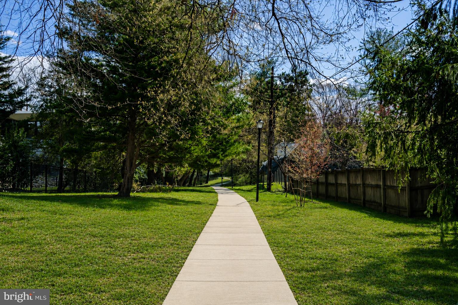 BRADLEY HILLS - Residential