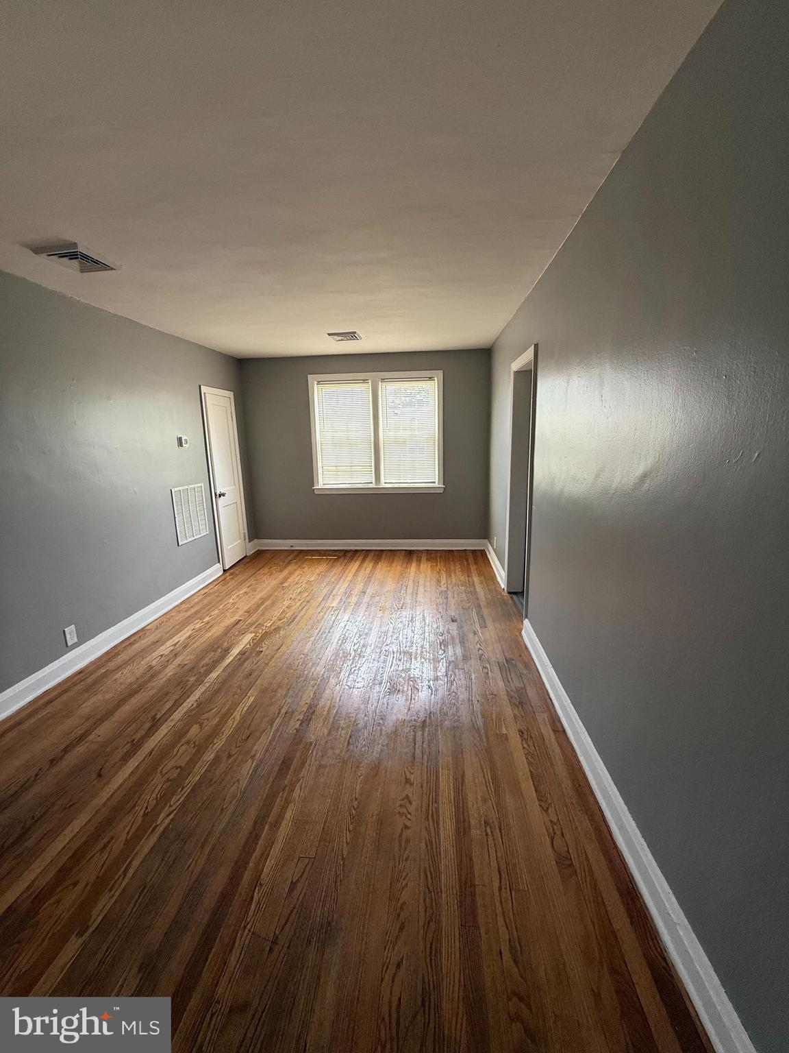 GLEN OAKS - Residential