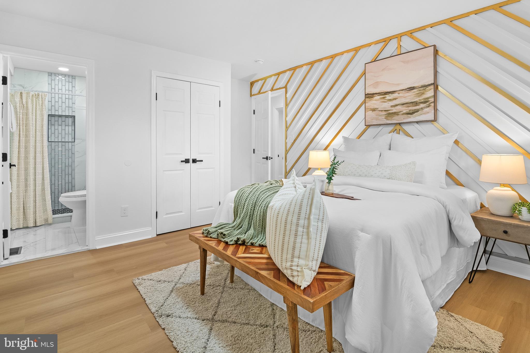 LIBERTY MANOR - Residential