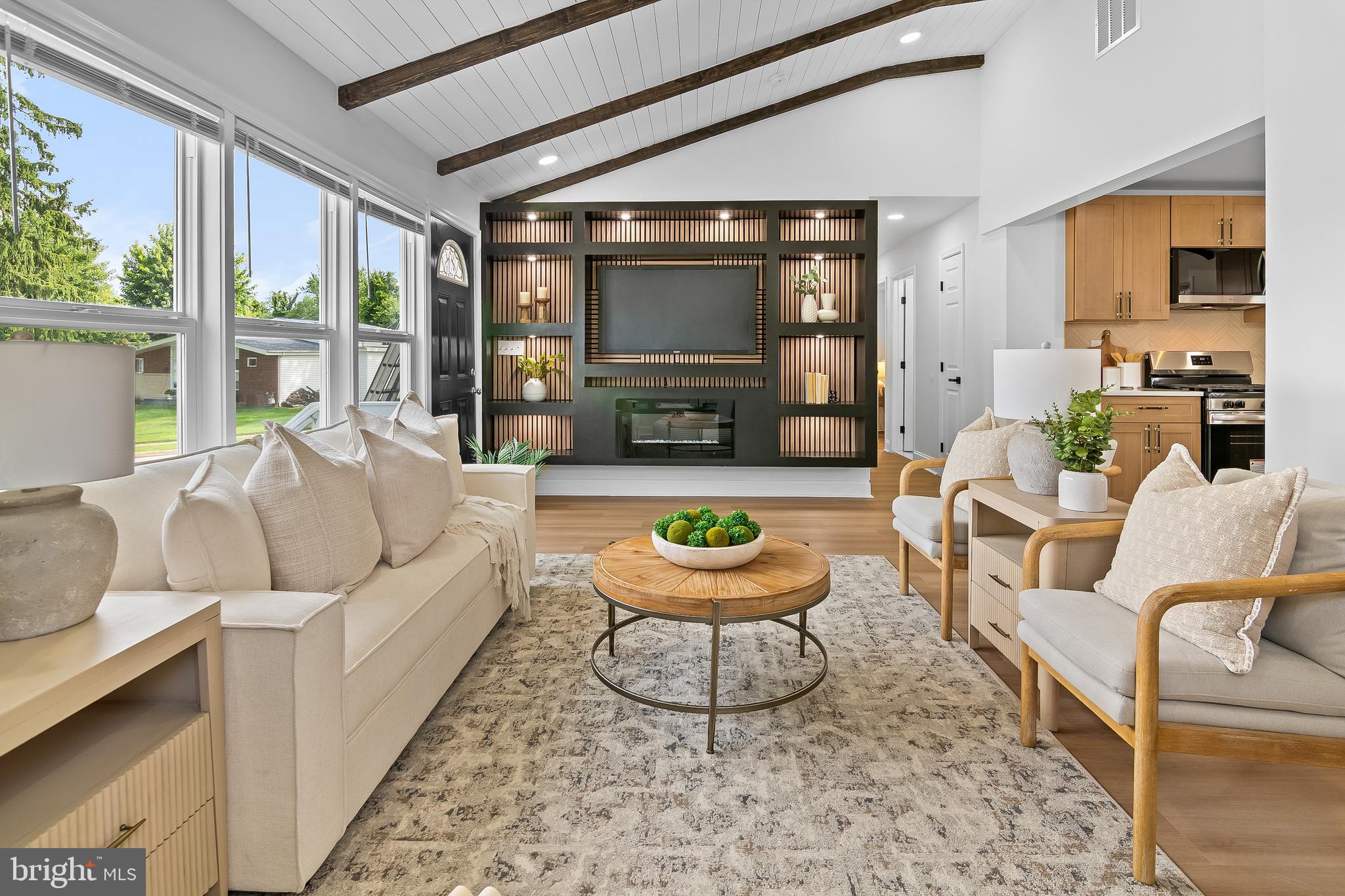 LIBERTY MANOR - Residential