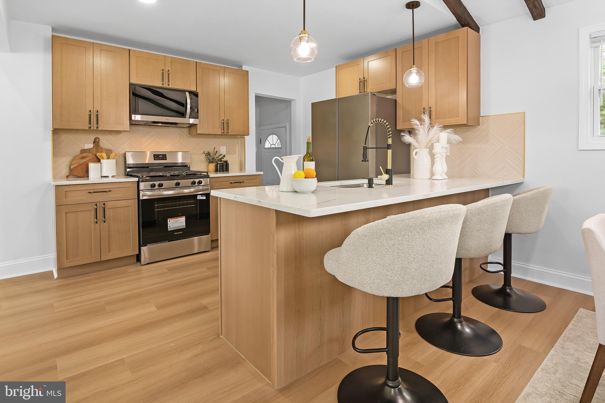 LIBERTY MANOR - Residential