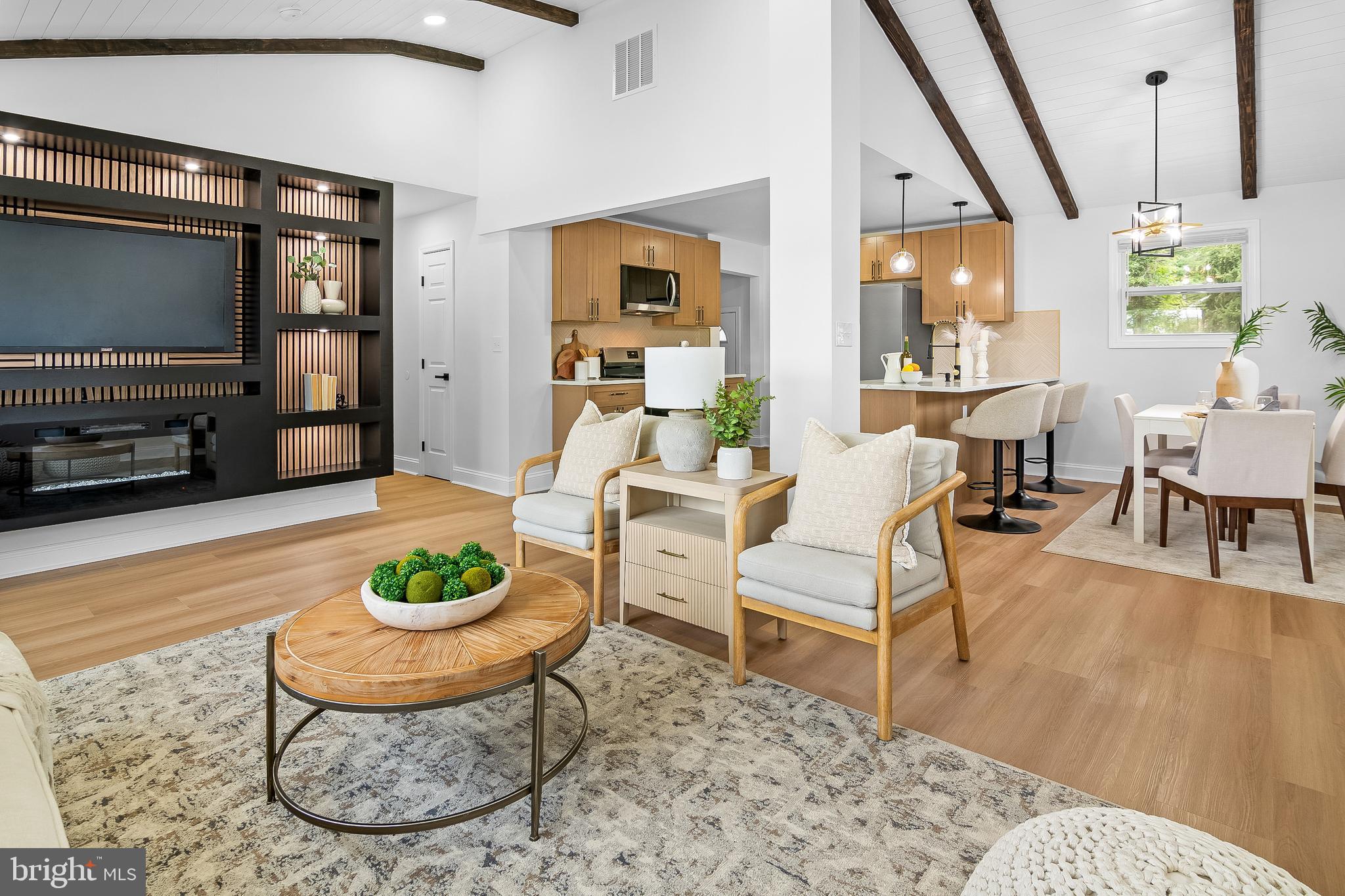 LIBERTY MANOR - Residential