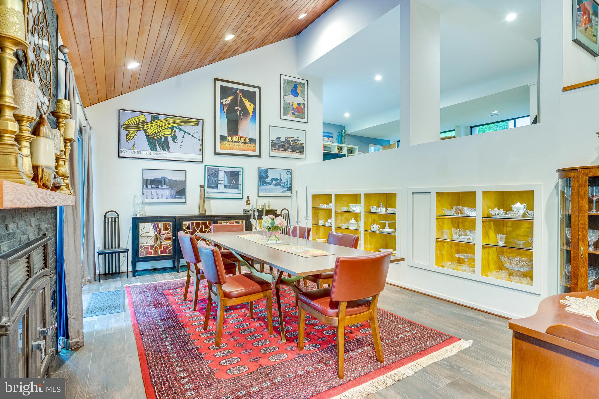 RESTON - Residential