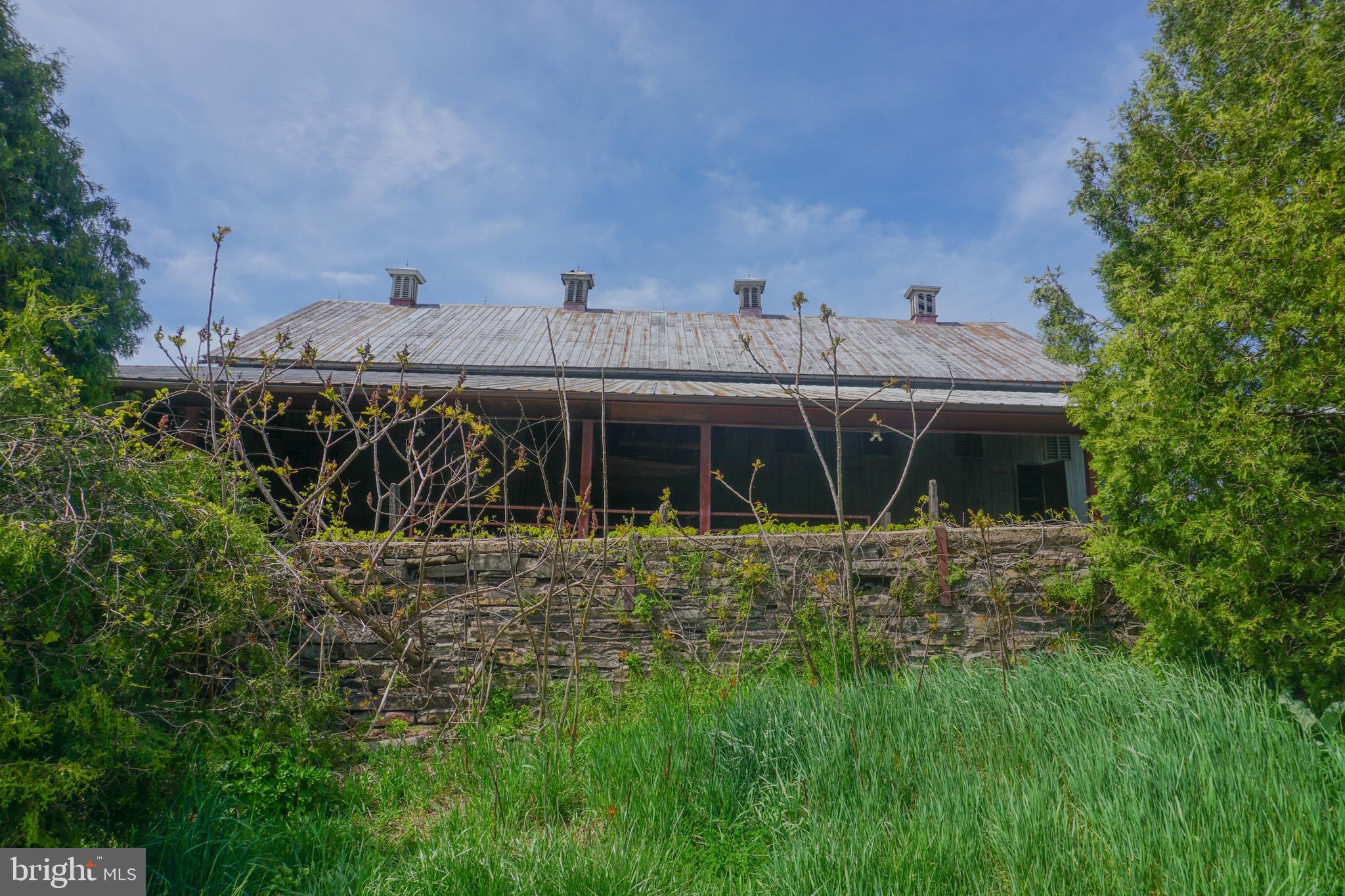 NONE, RURAL - Farm