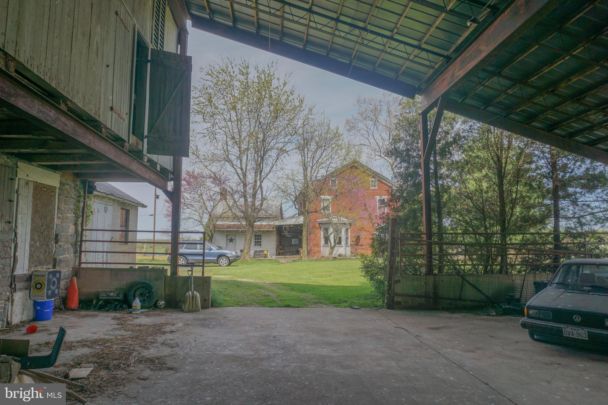 NONE, RURAL - Farm