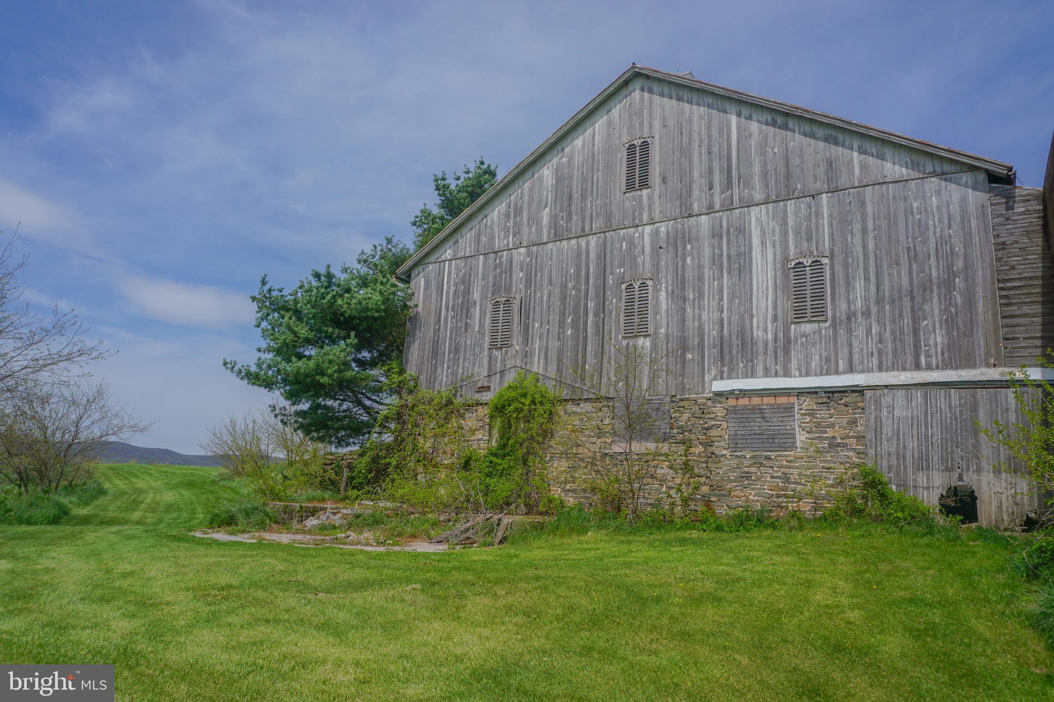 NONE, RURAL - Farm