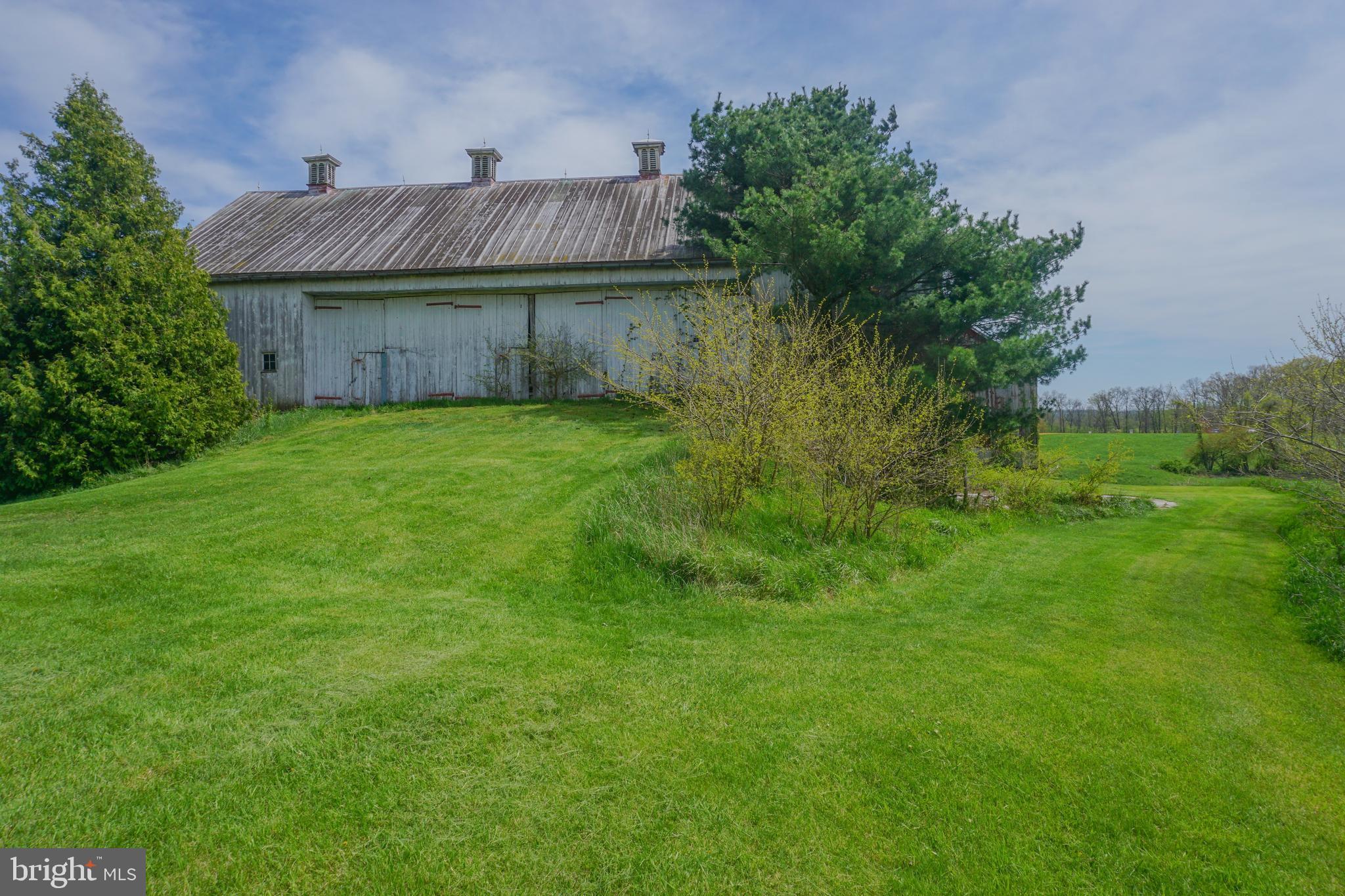NONE, RURAL - Farm