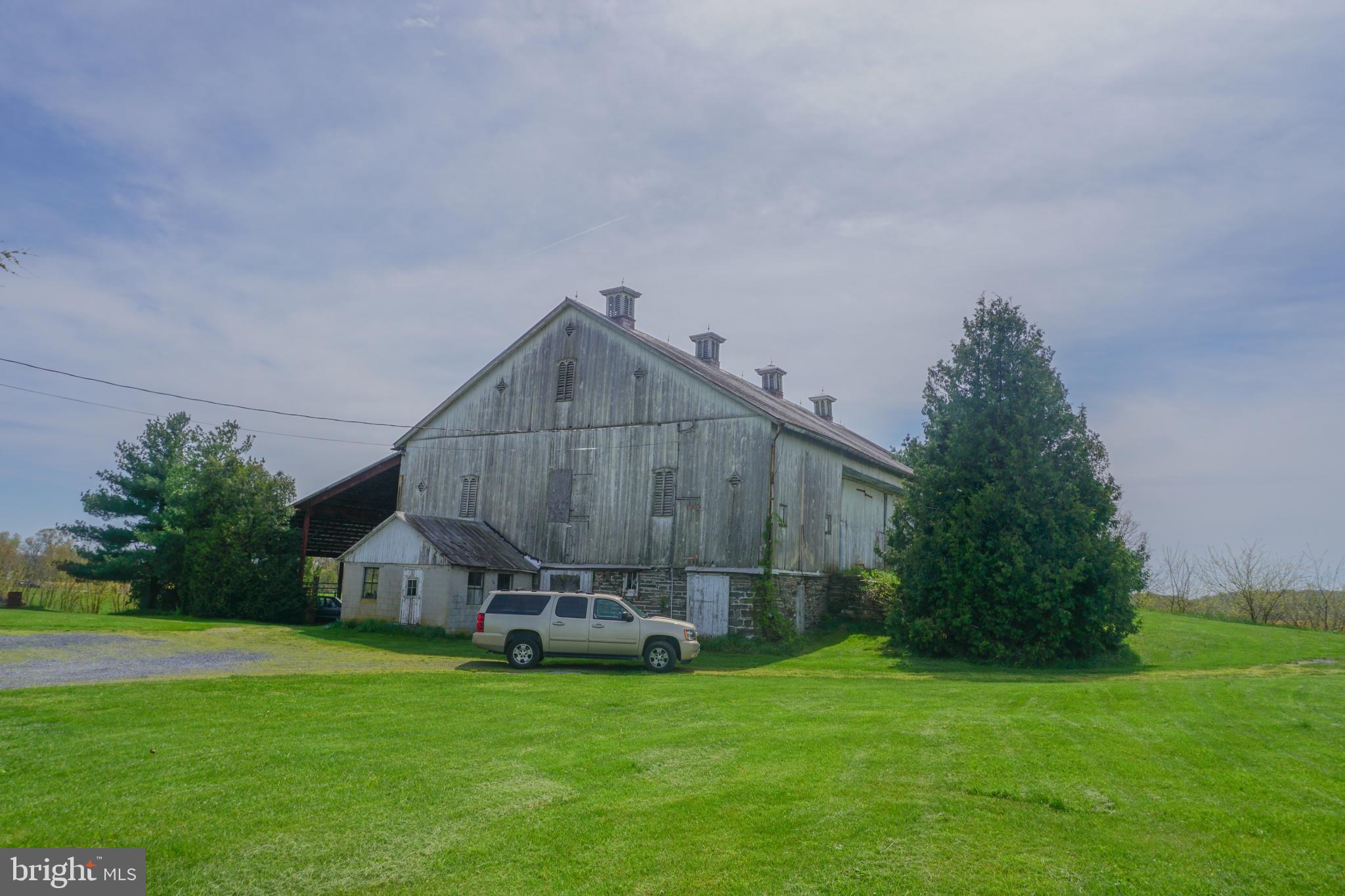 NONE, RURAL - Farm