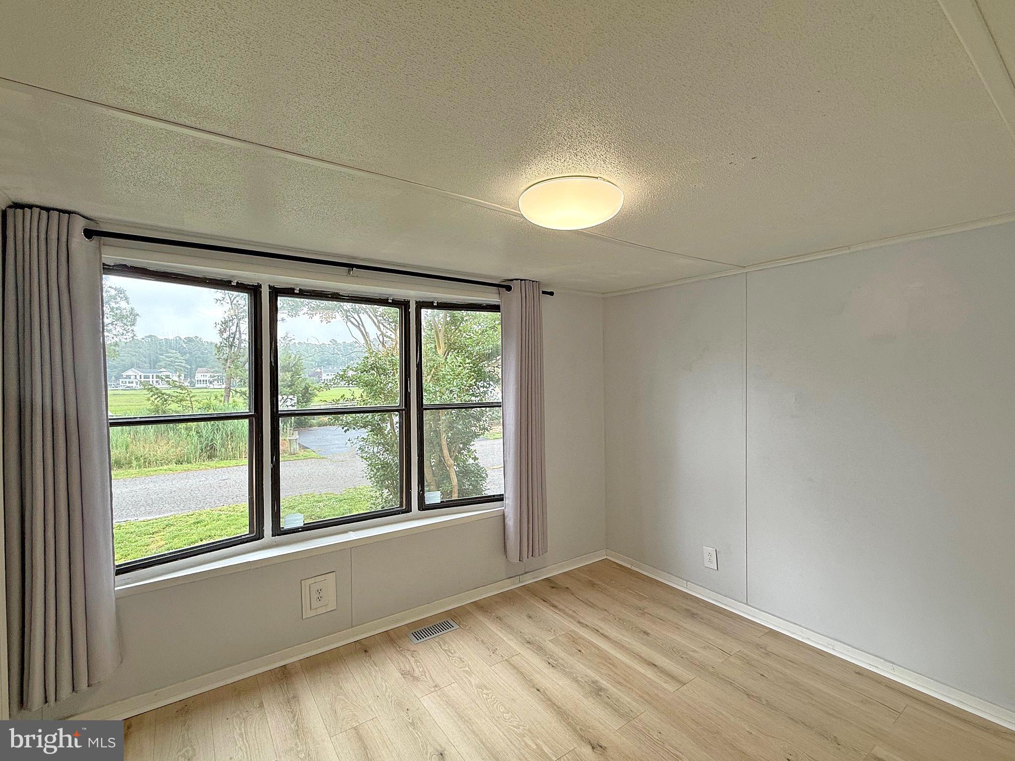 REHOBOTH BAY MHP - Residential