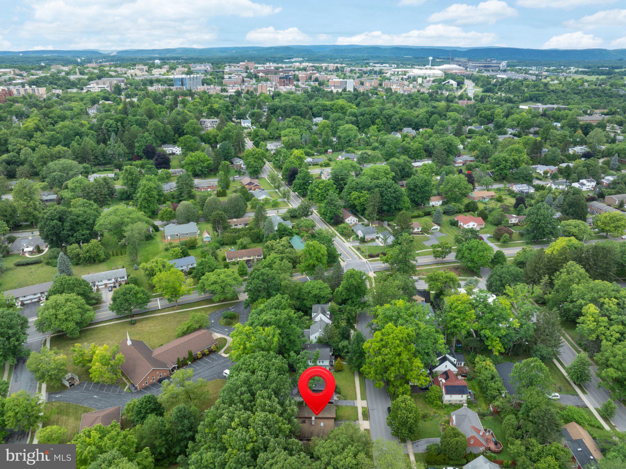 WHITE OAKS - Residential