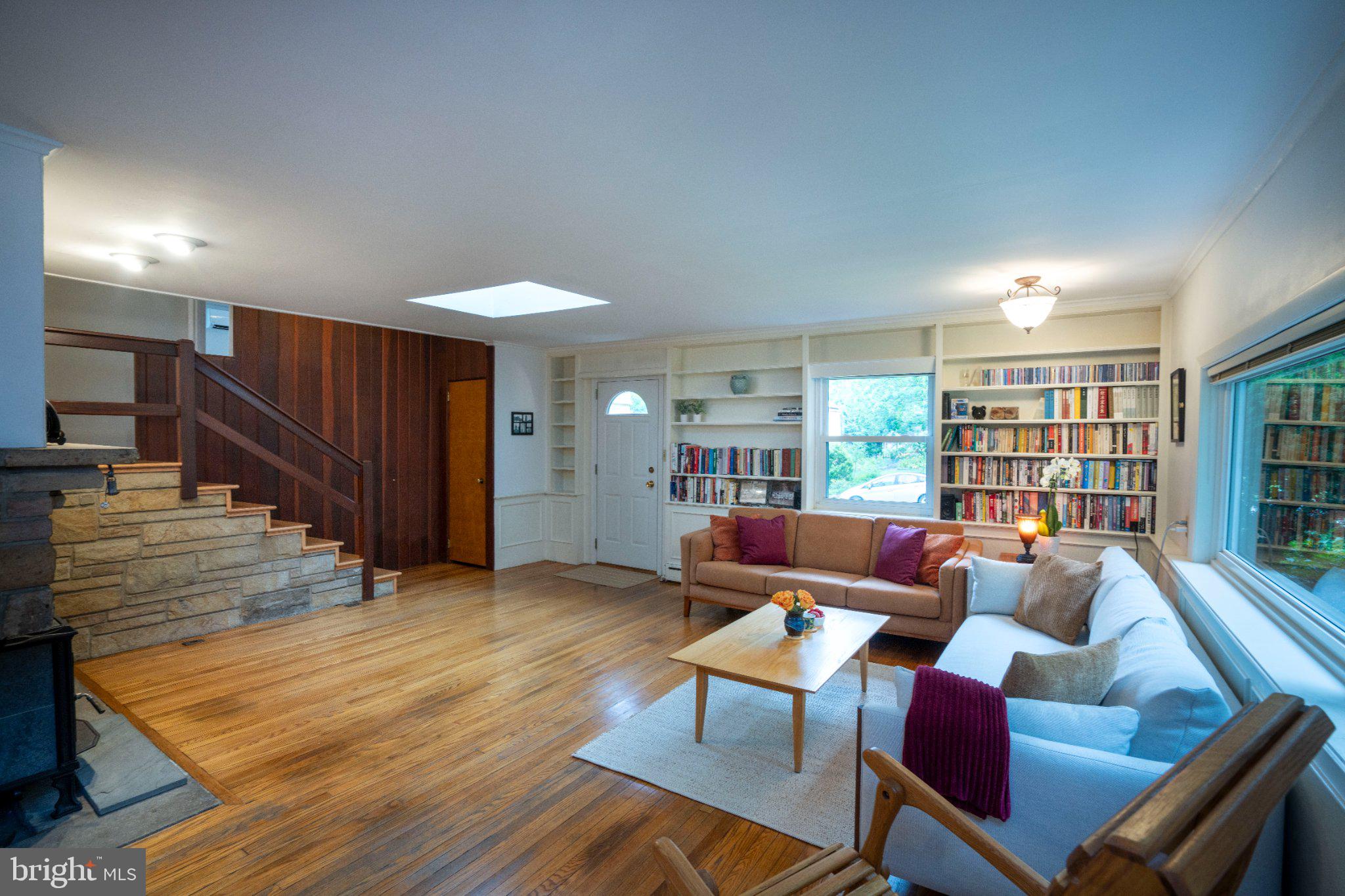 WHITE OAKS - Residential