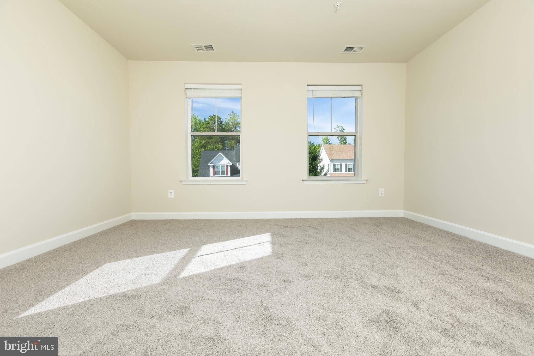 GREENHAVEN RUN - Residential