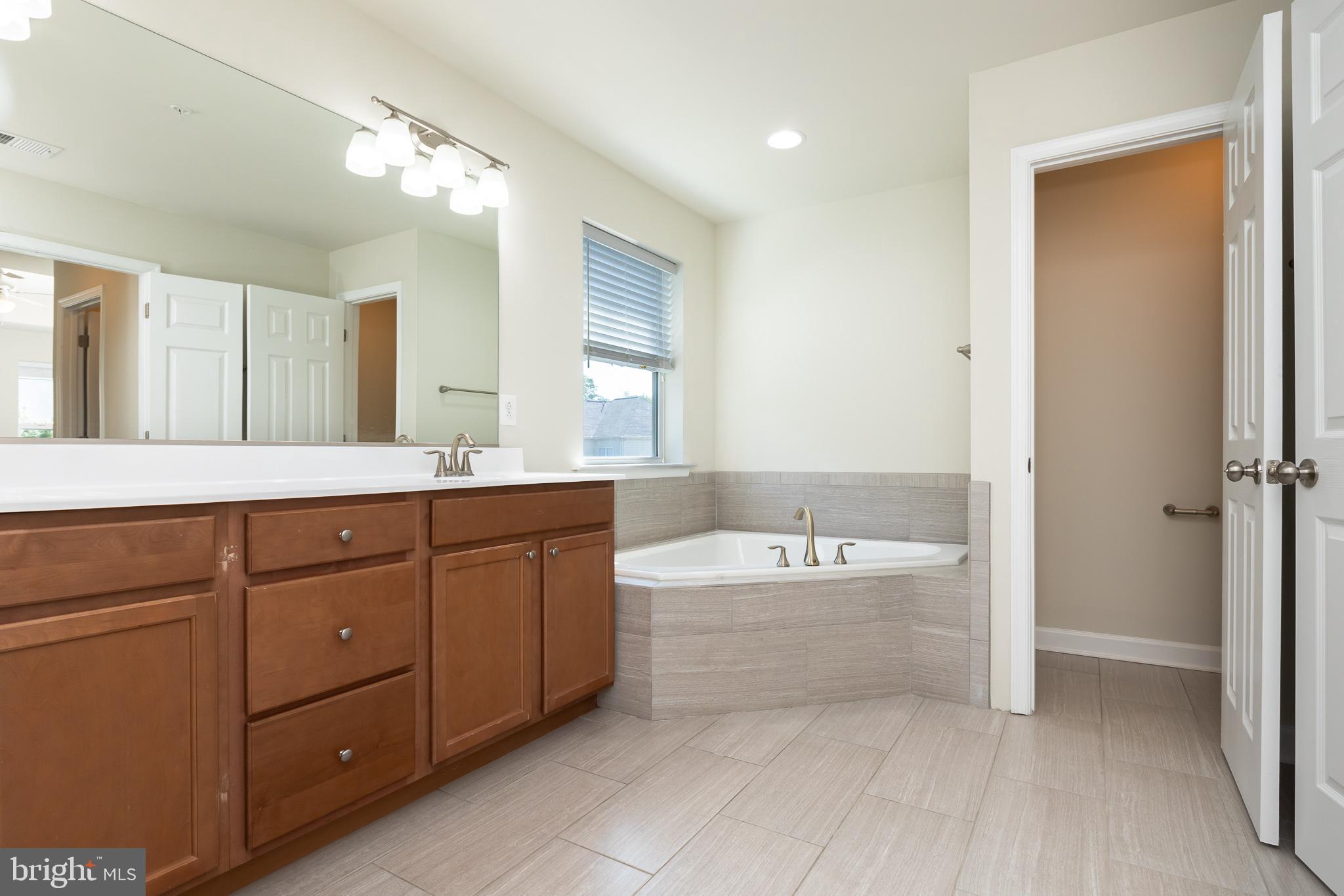 GREENHAVEN RUN - Residential