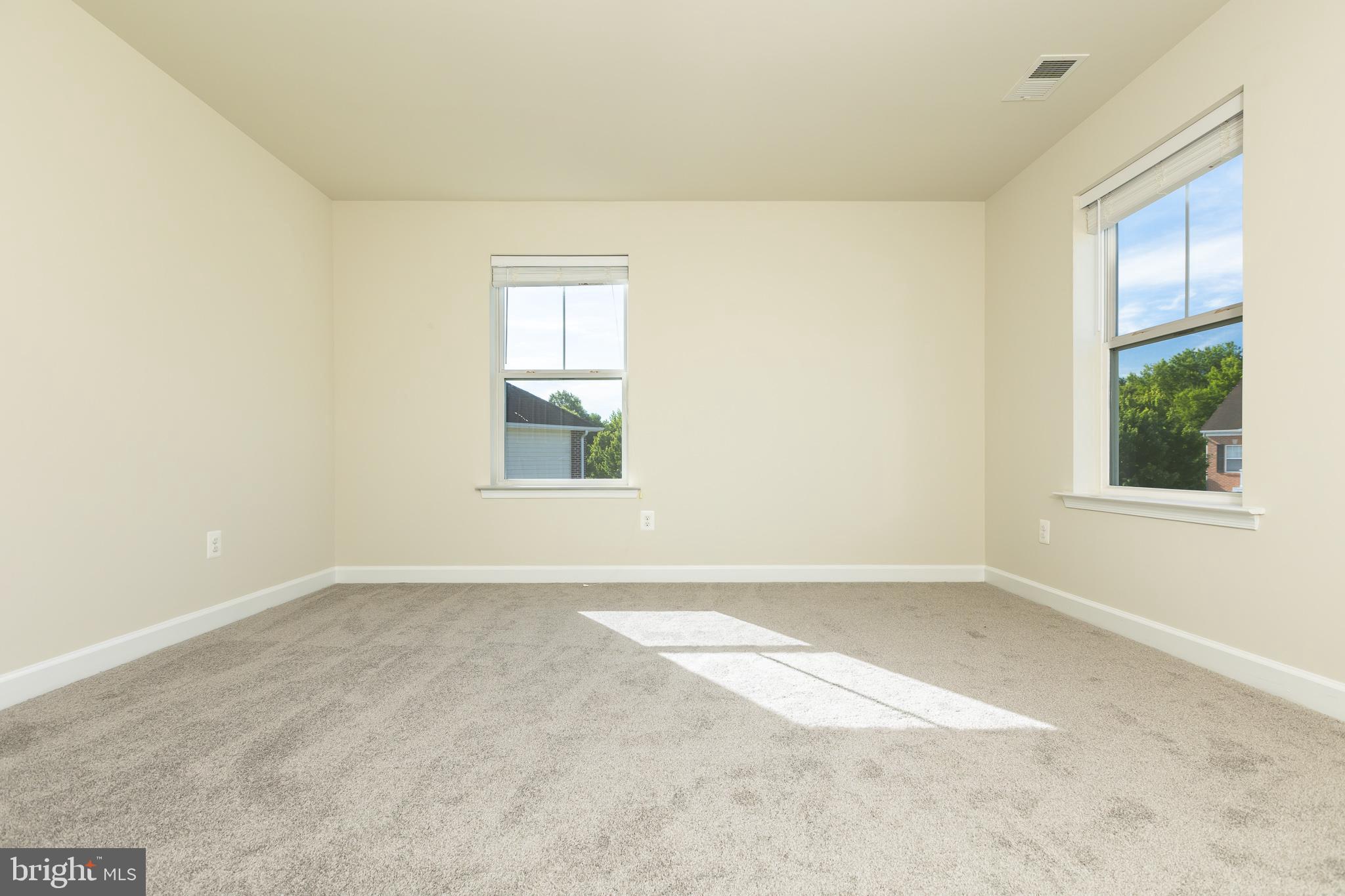 GREENHAVEN RUN - Residential