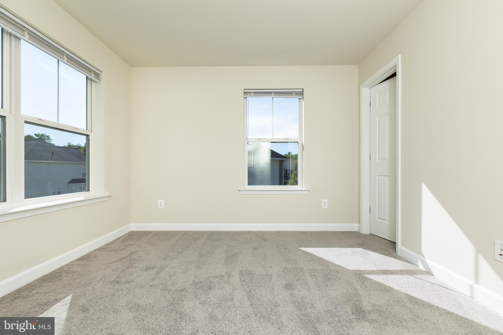 GREENHAVEN RUN - Residential