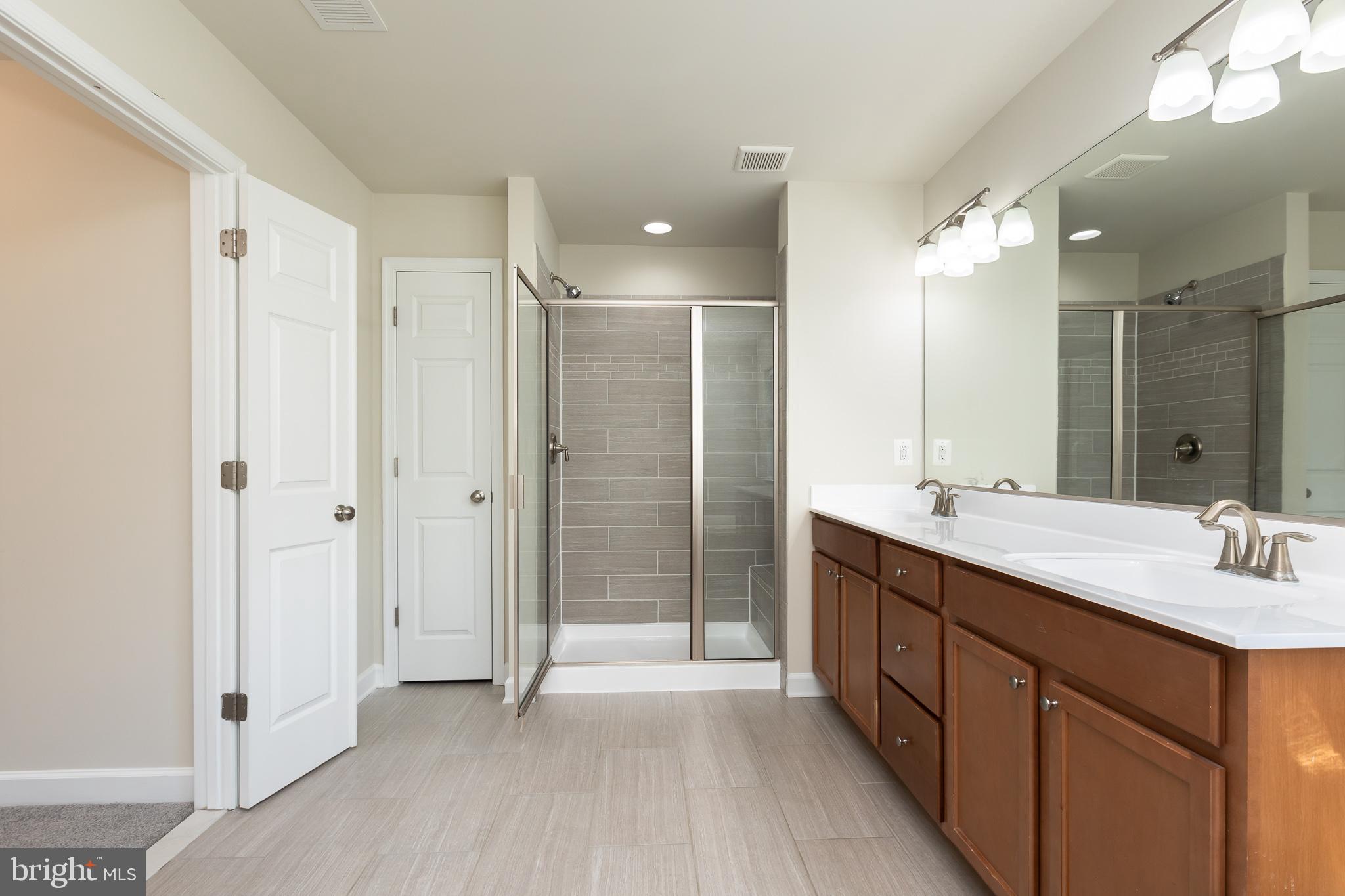 GREENHAVEN RUN - Residential