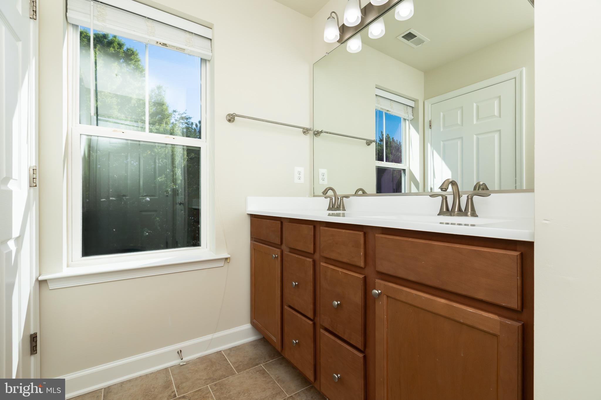 GREENHAVEN RUN - Residential