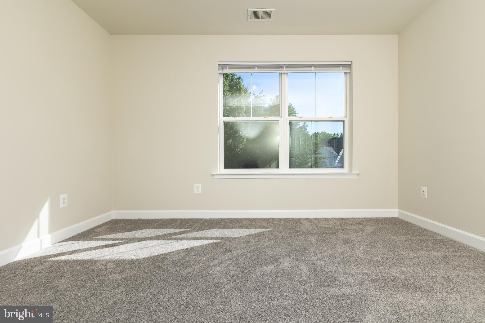GREENHAVEN RUN - Residential