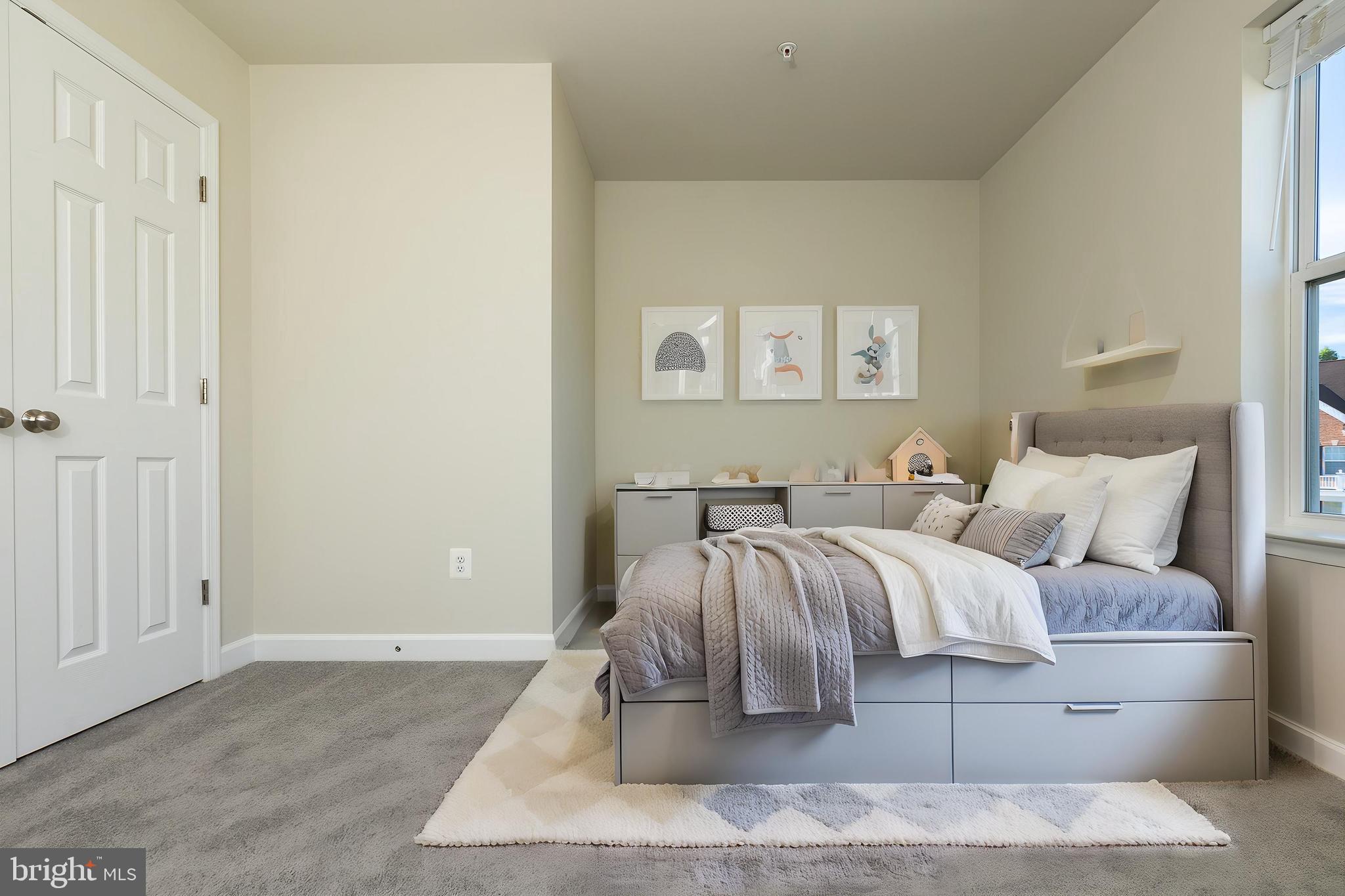 GREENHAVEN RUN - Residential