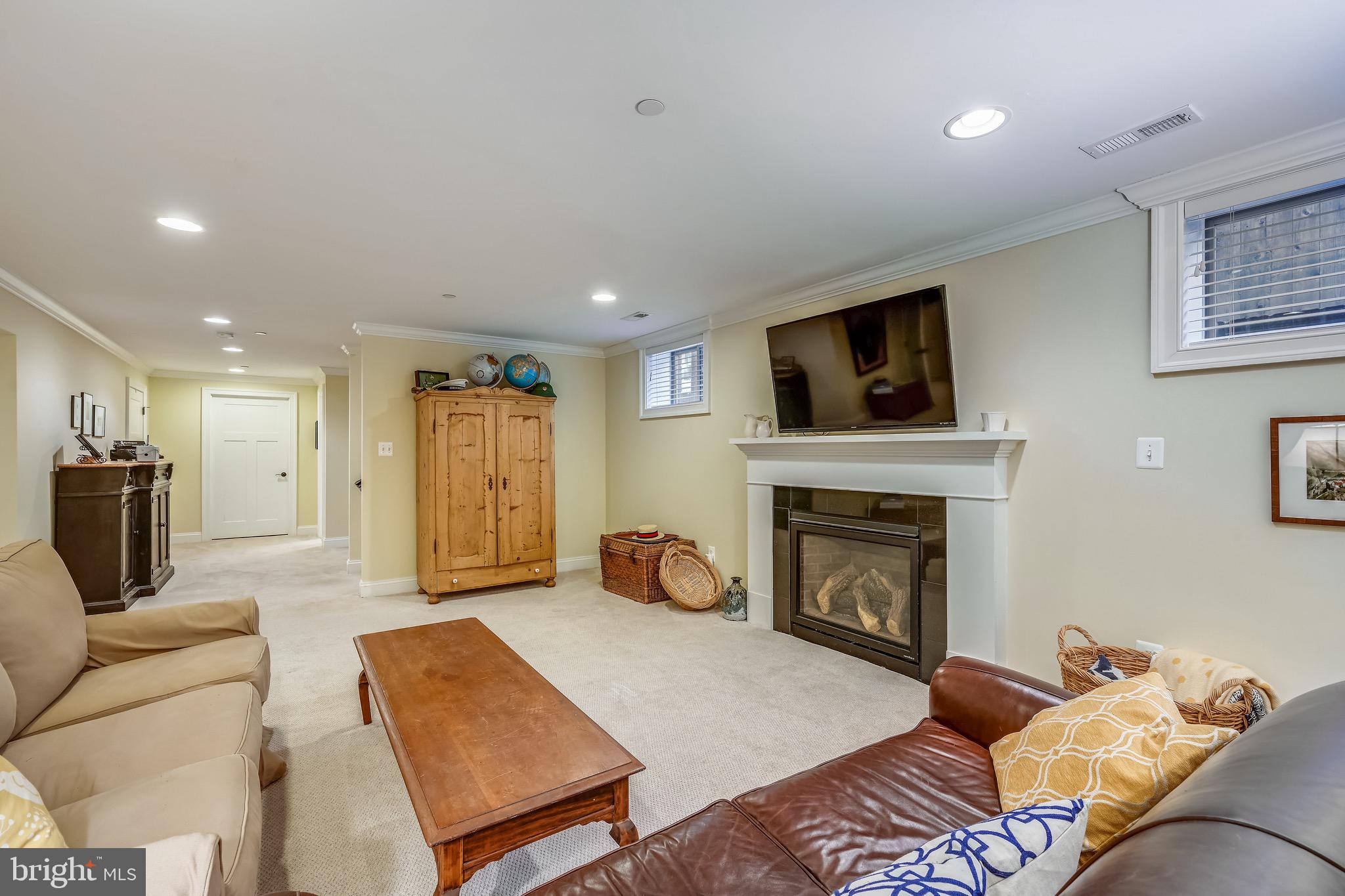 EASTPORT - Residential