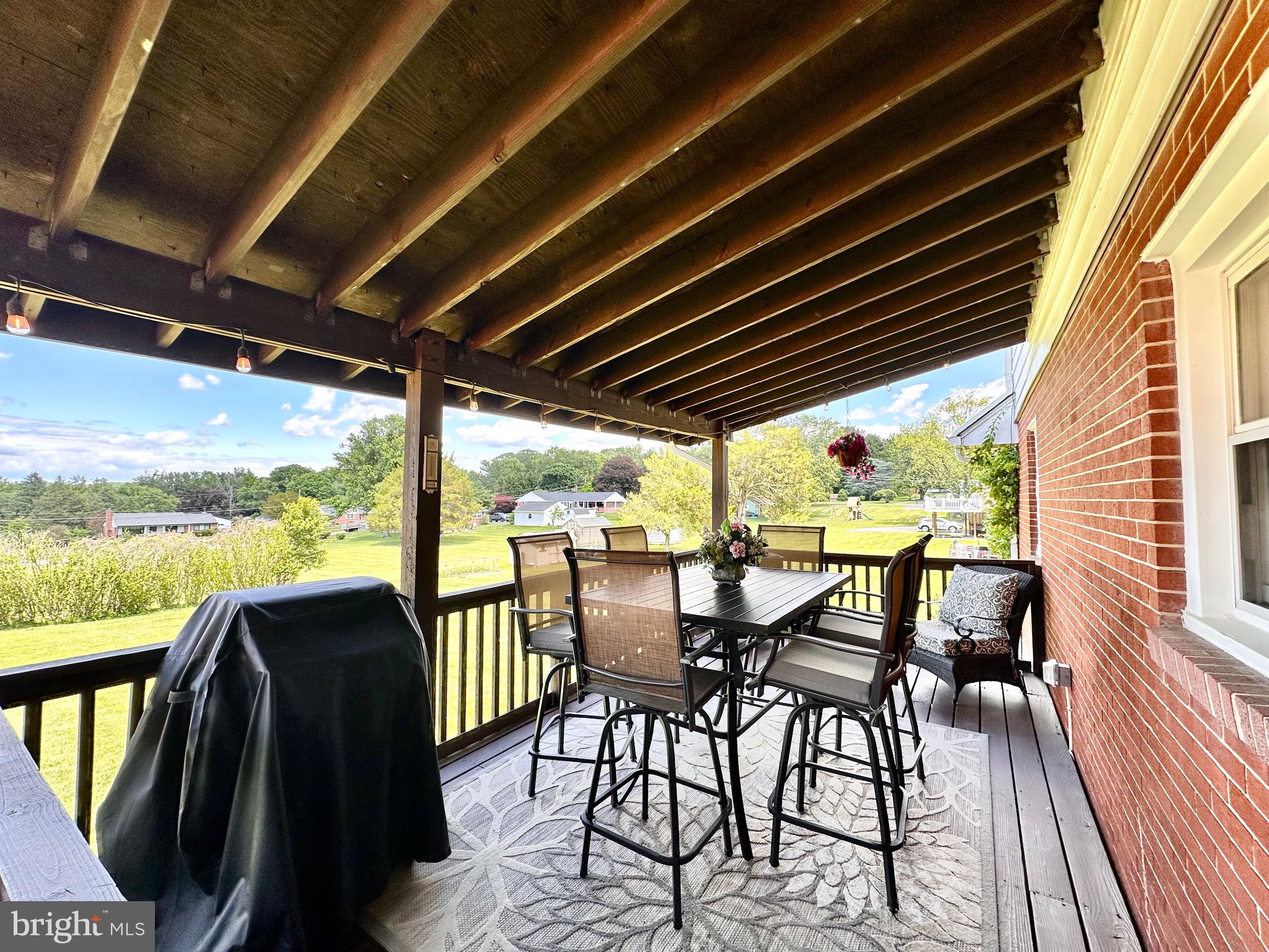 CEDAR SPRINGS - Residential