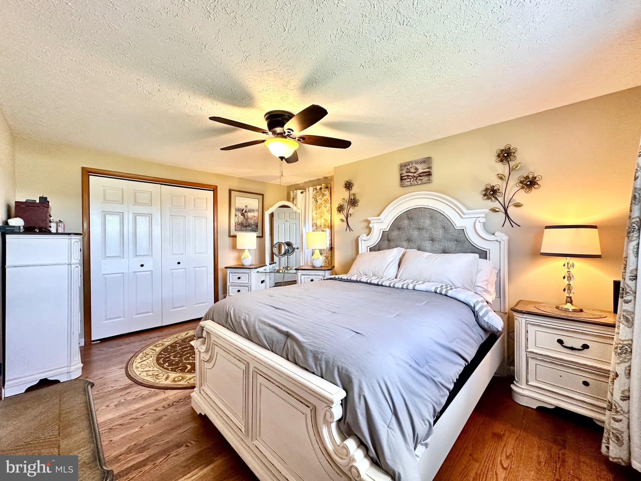 CEDAR SPRINGS - Residential