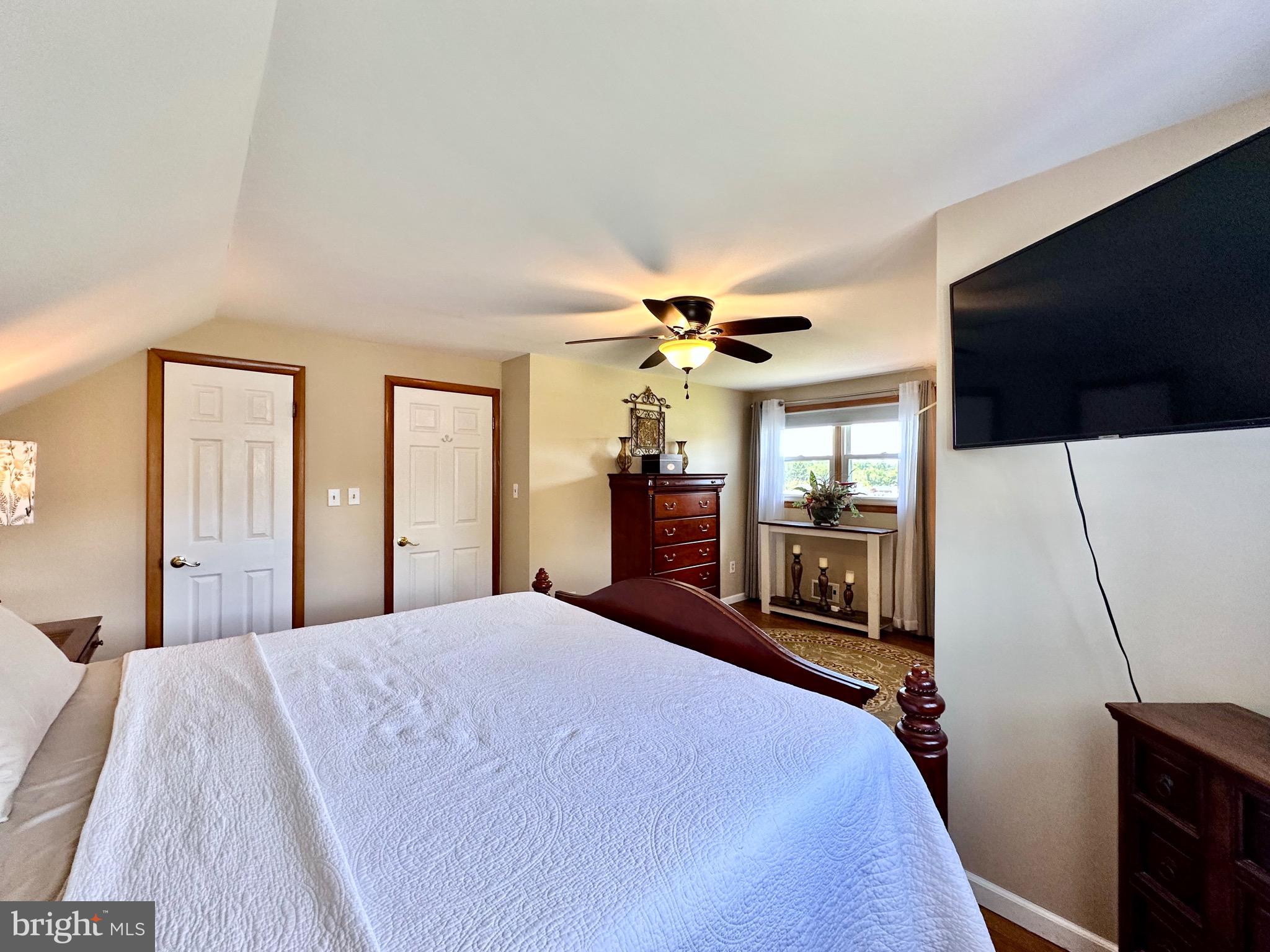 CEDAR SPRINGS - Residential