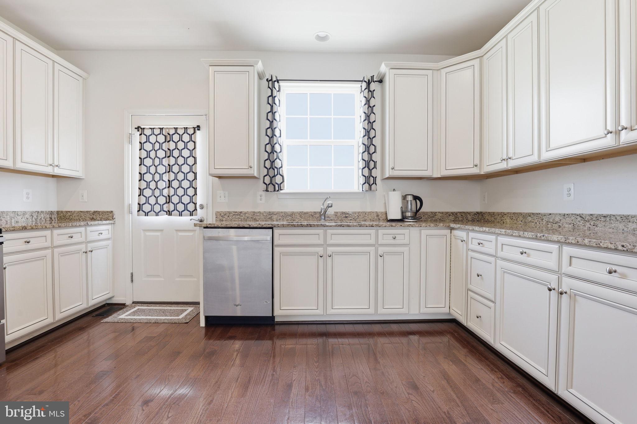HERITAGE CROSSING CONDOMINIUM - Residential