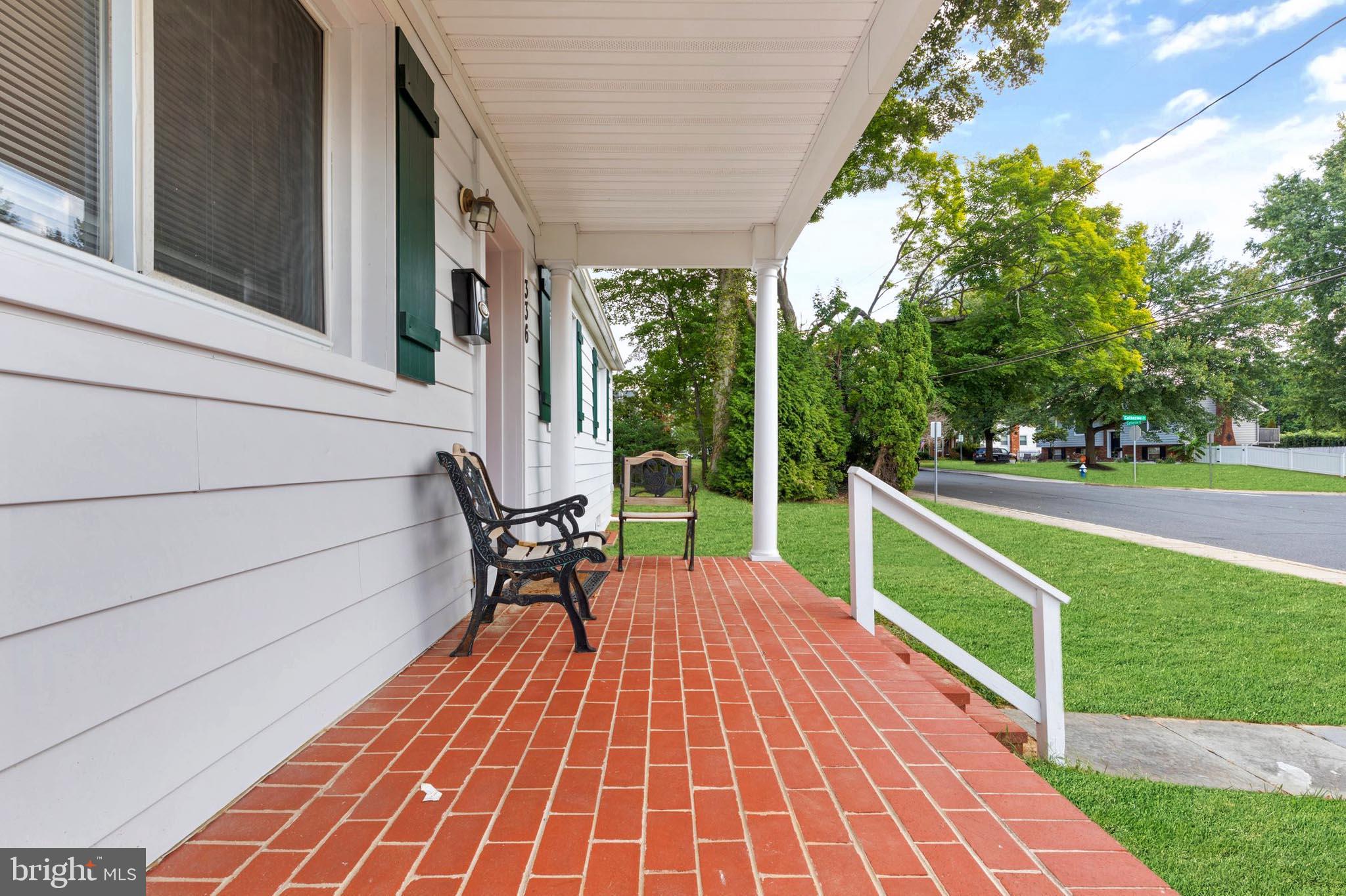 HOWARD PARK - Residential
