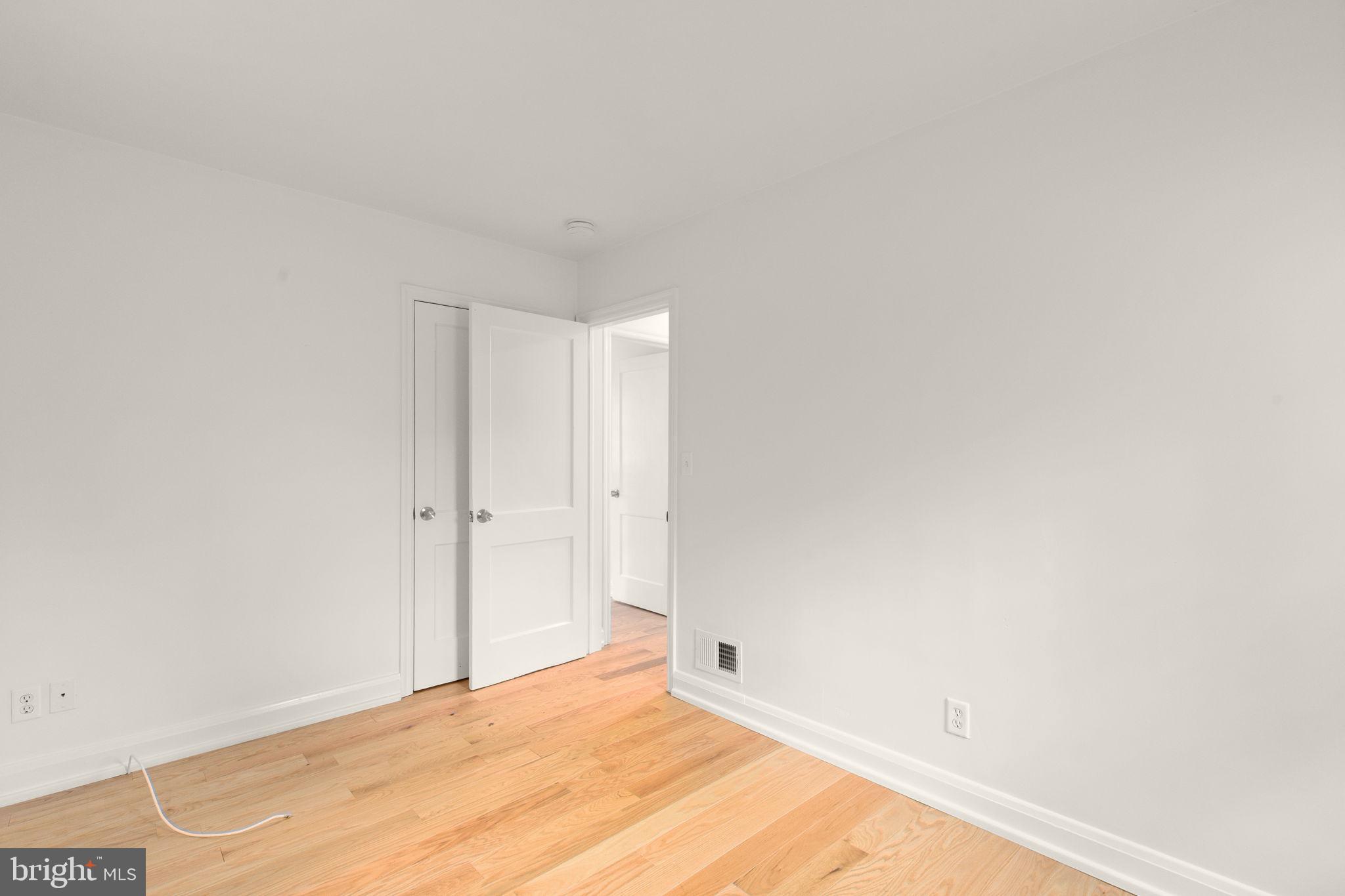HOWARD PARK - Residential