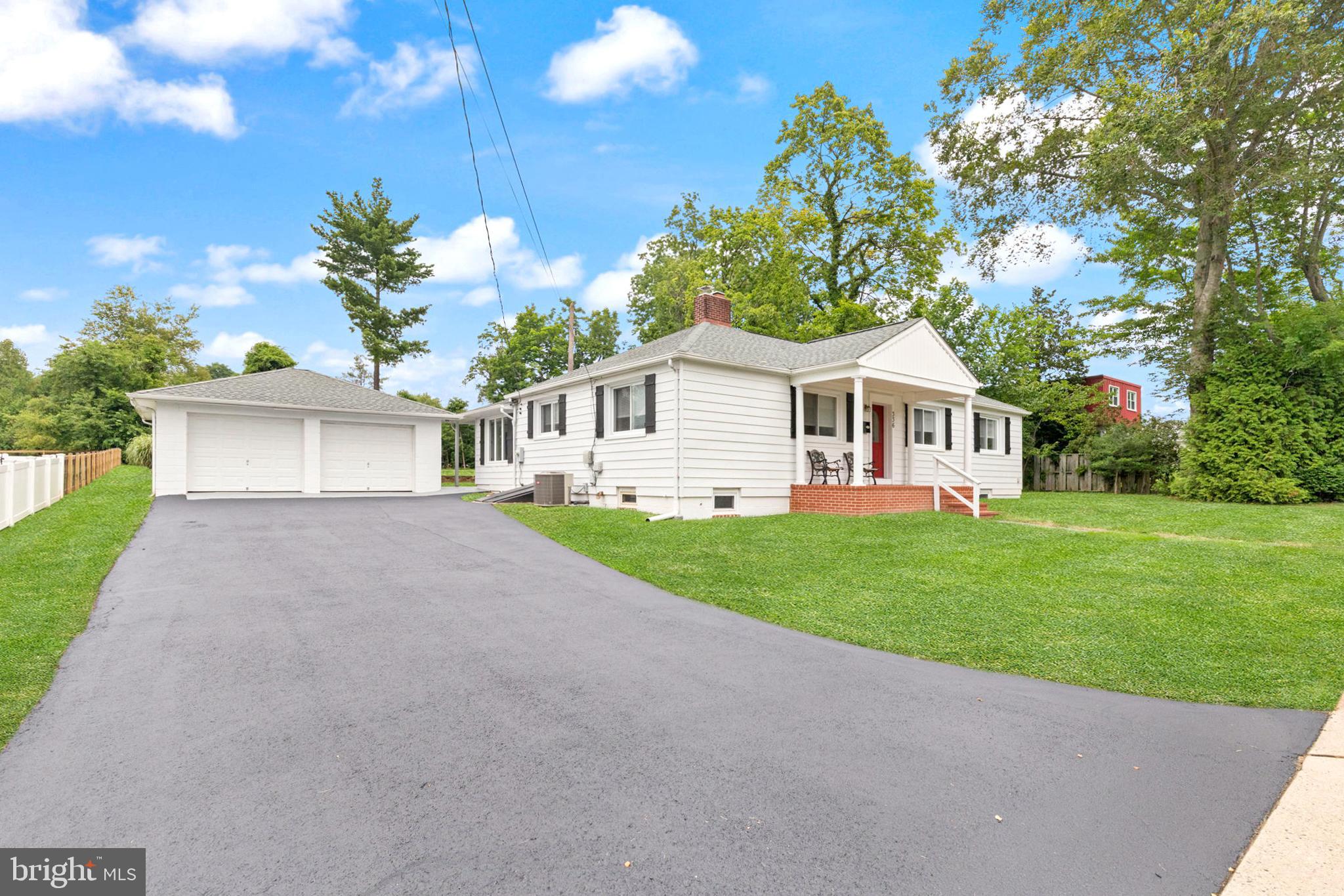 HOWARD PARK - Residential