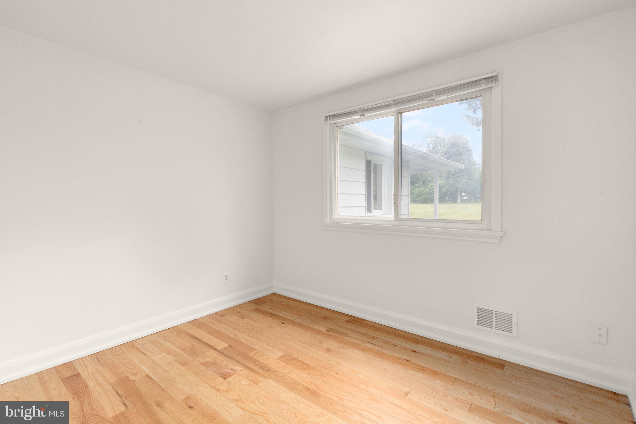 HOWARD PARK - Residential