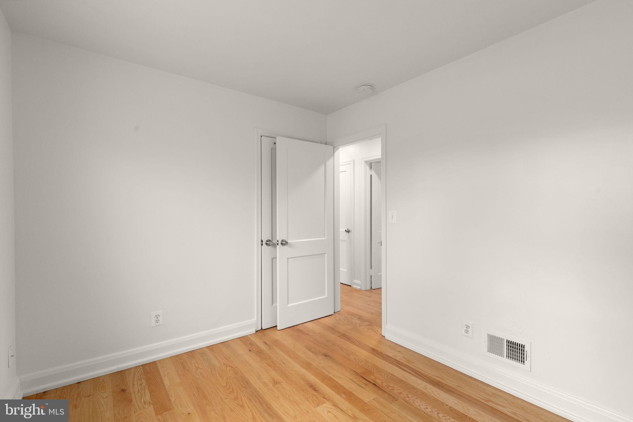 HOWARD PARK - Residential