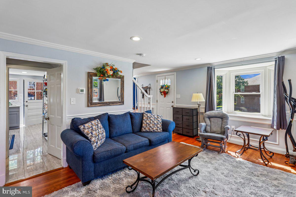 WEST HILLS - Residential
