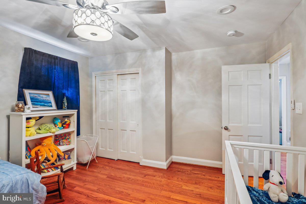 WEST HILLS - Residential