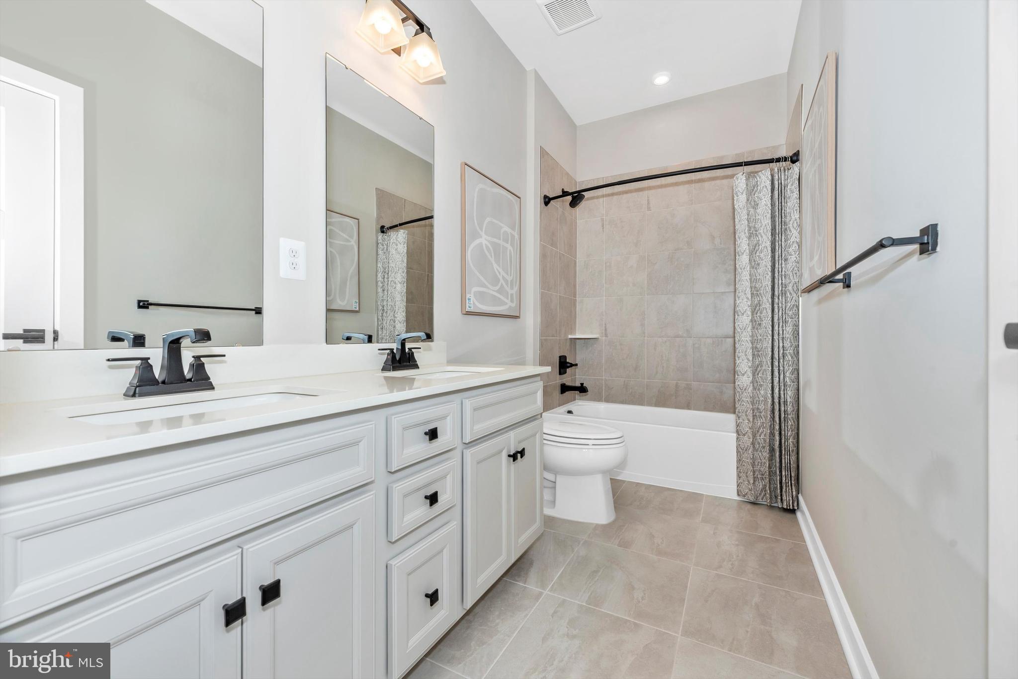 BRUNSWICK CROSSING - Residential