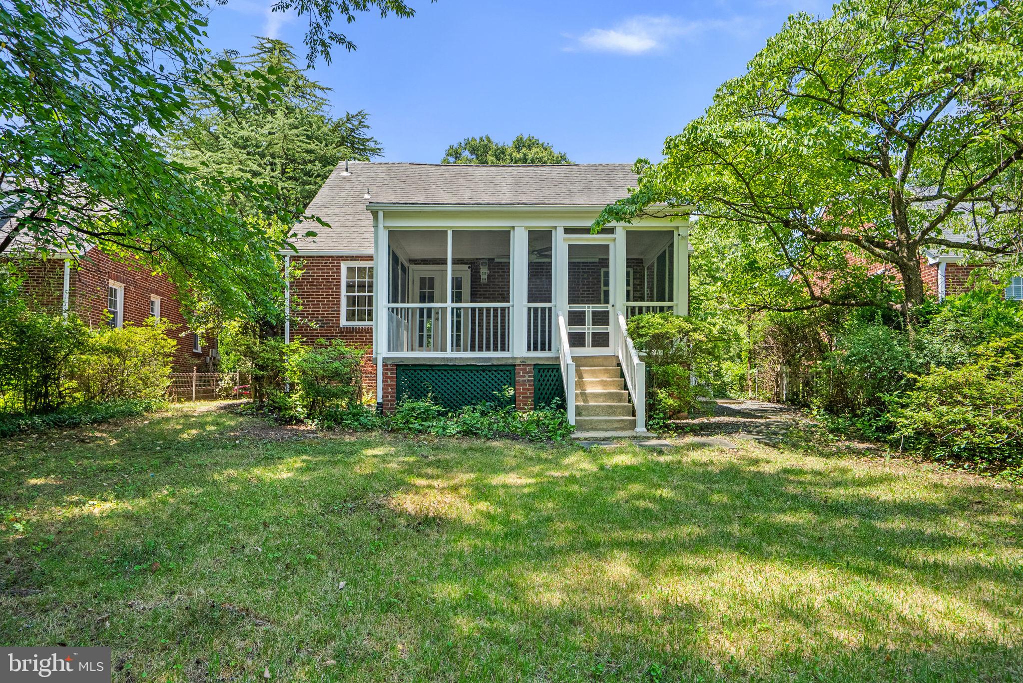 UNIVERSITY PARK - Residential
