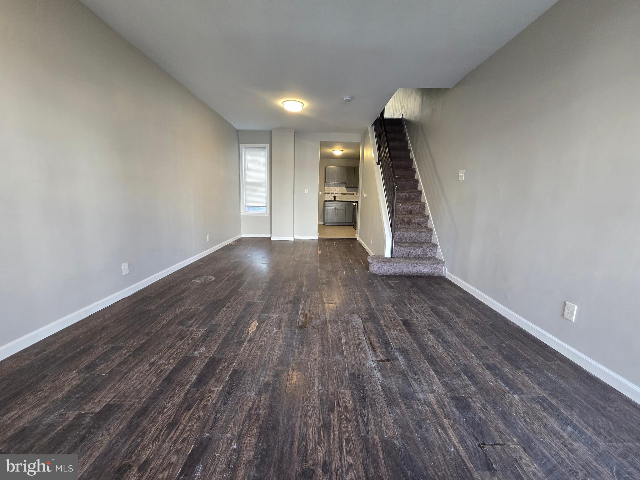 PORT RICHMOND - Residential