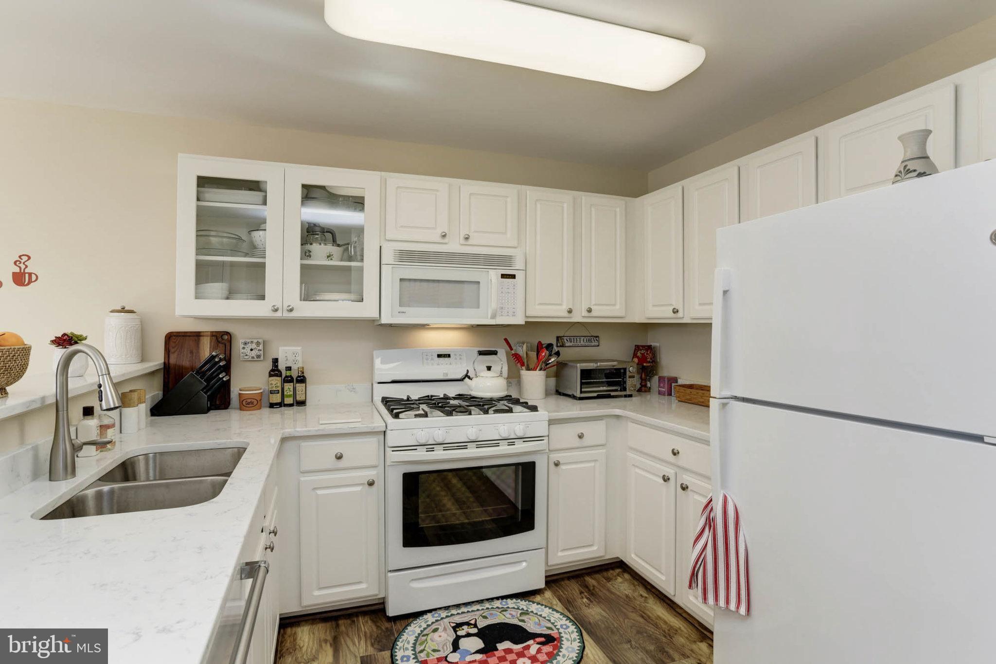 TIDEWATER COLONY - Residential