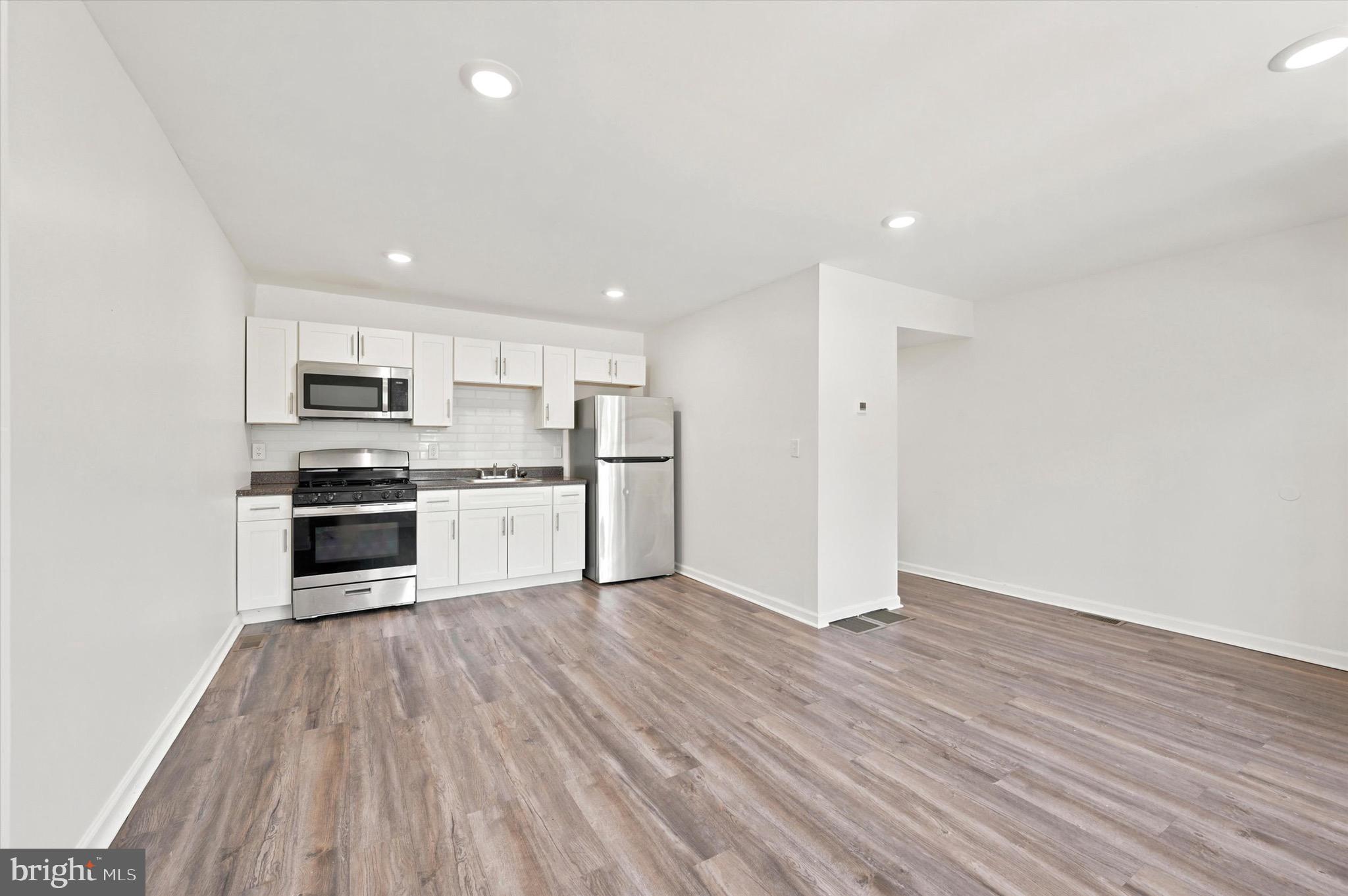 MILL CREEK - Residential