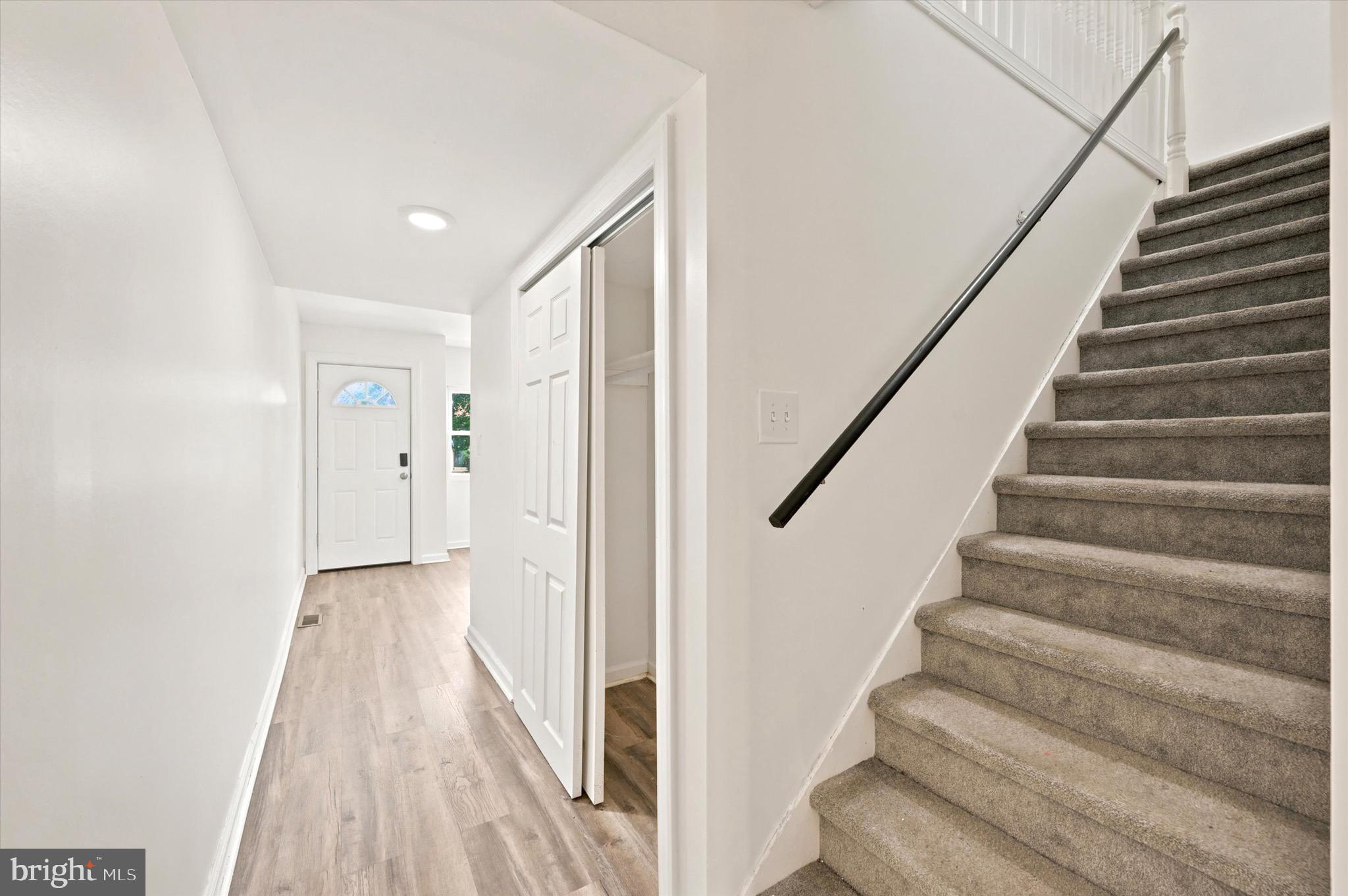 MILL CREEK - Residential