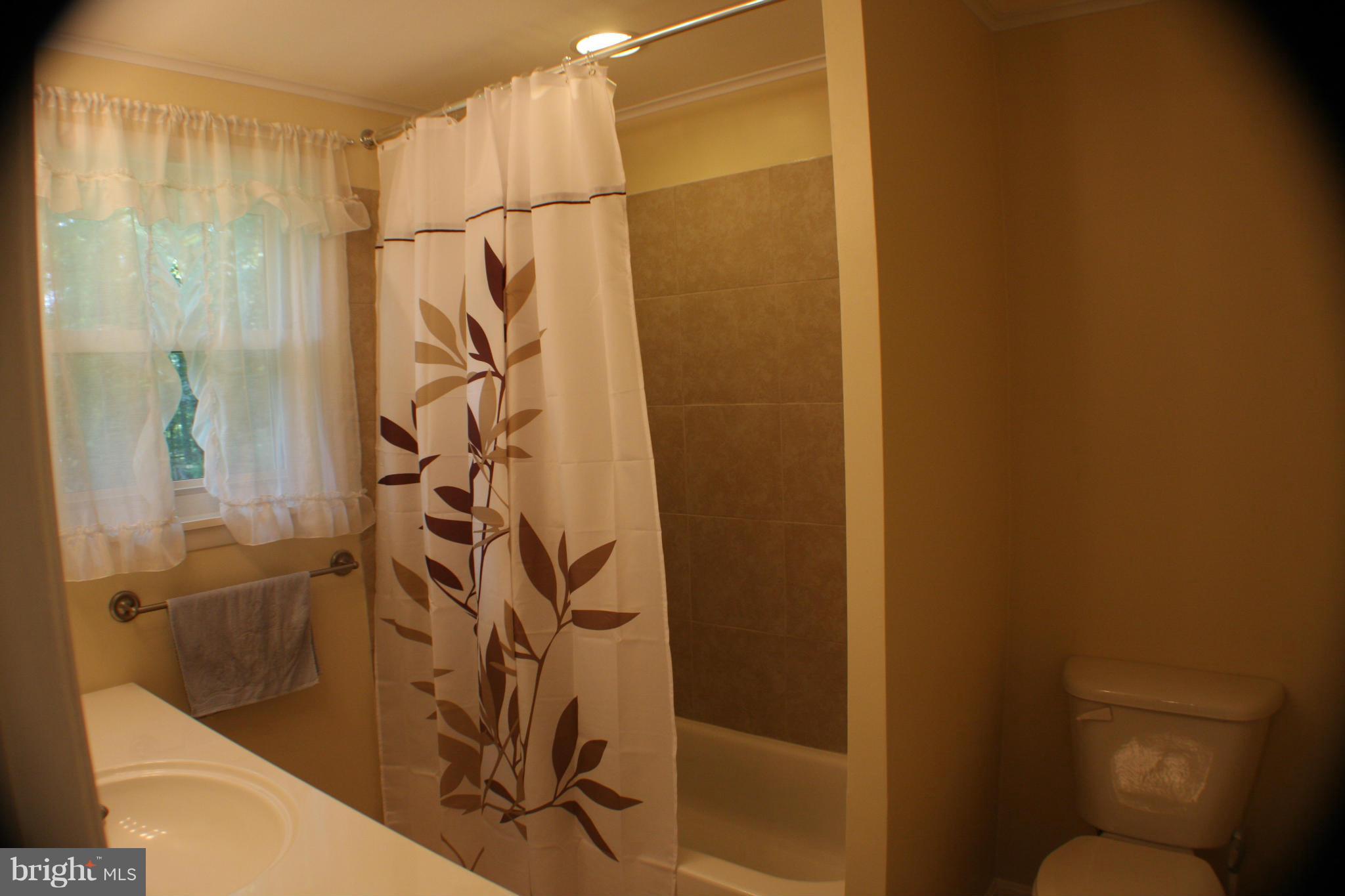 CHESAPEAKE RANCH ESTATES - Residential Lease