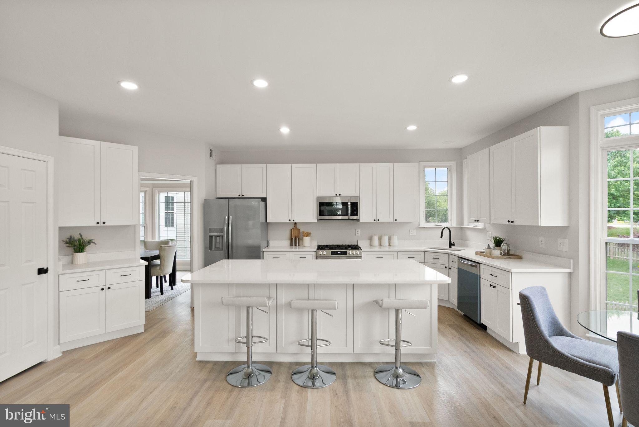 EDWARDS LANDING - Residential