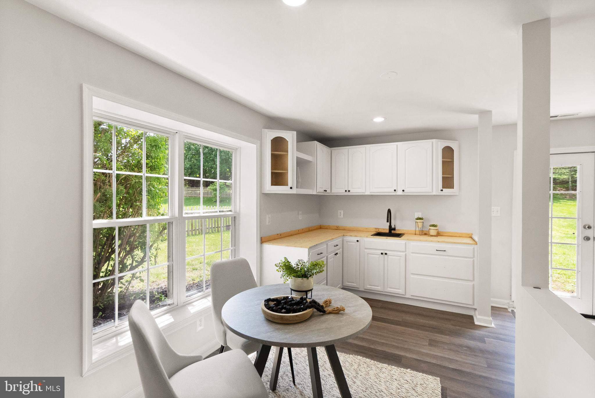 EDWARDS LANDING - Residential