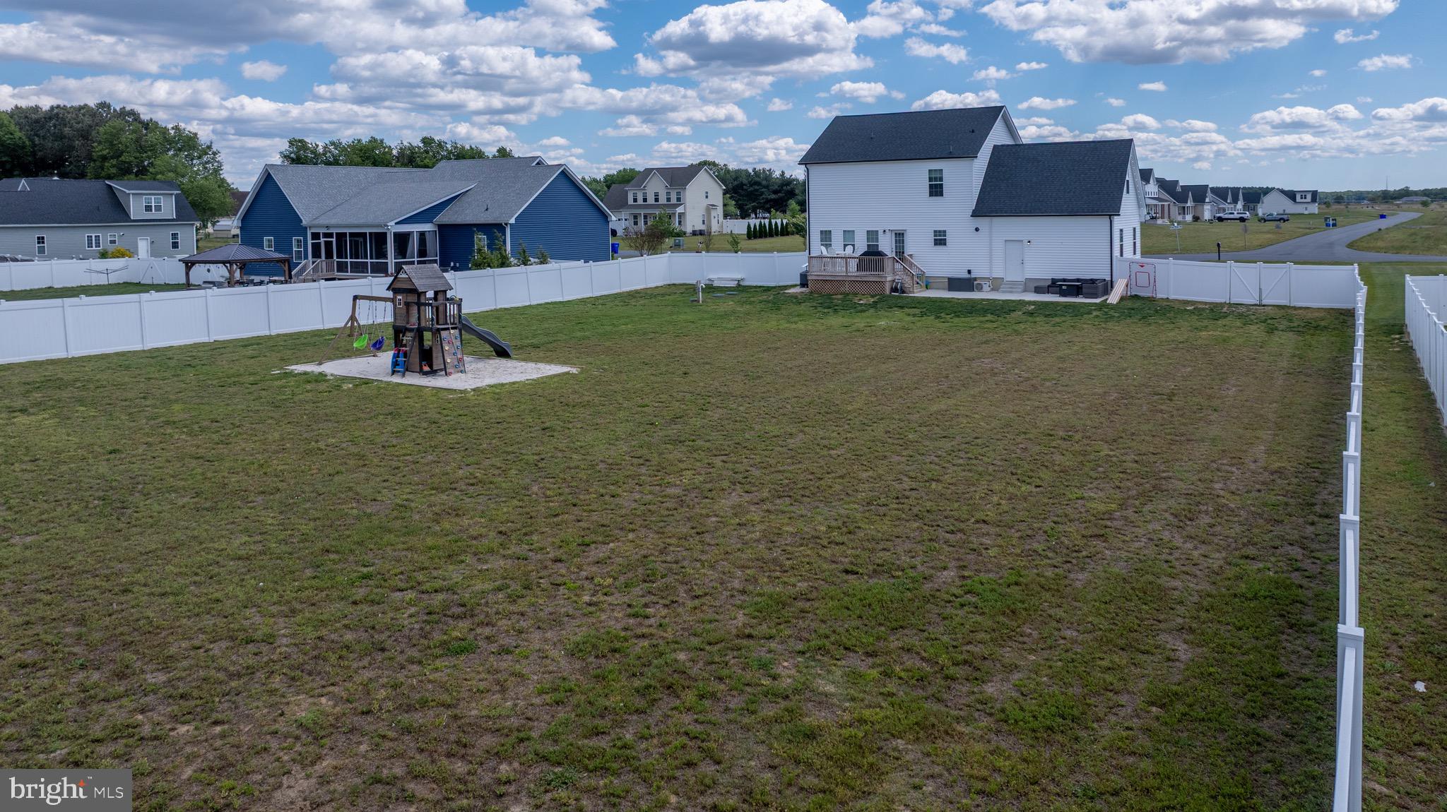 KING FARMS - Residential