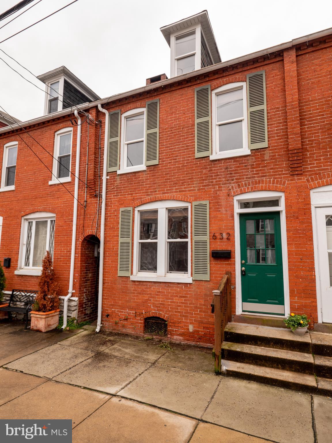 WEST END LANCASTER - Residential