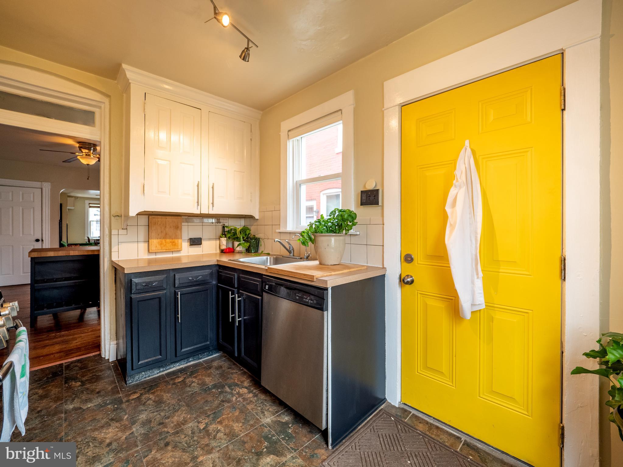 WEST END LANCASTER - Residential
