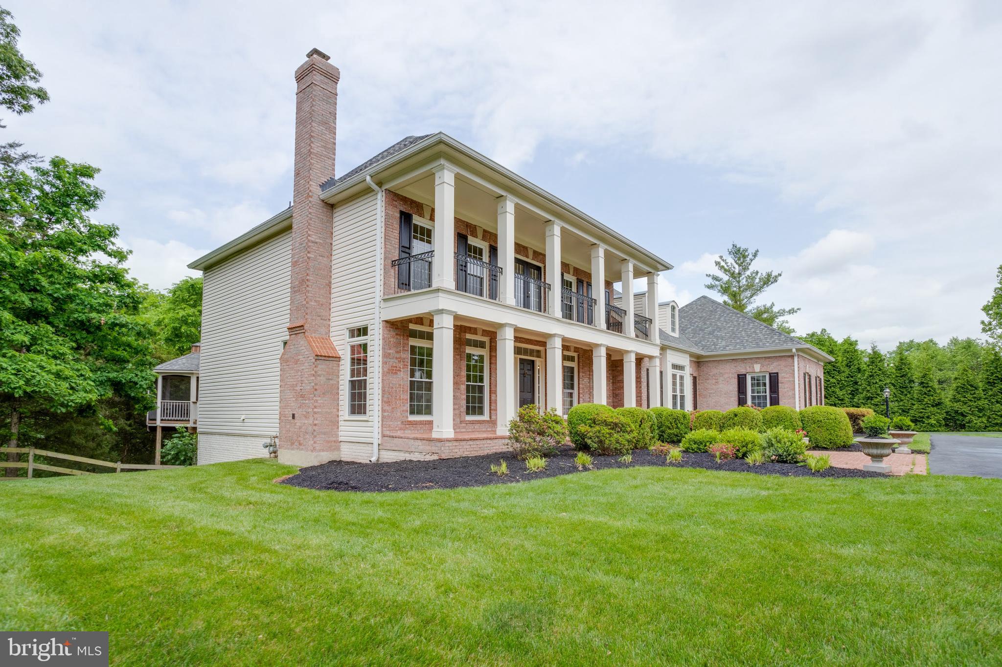 MILLWOOD POND - Residential