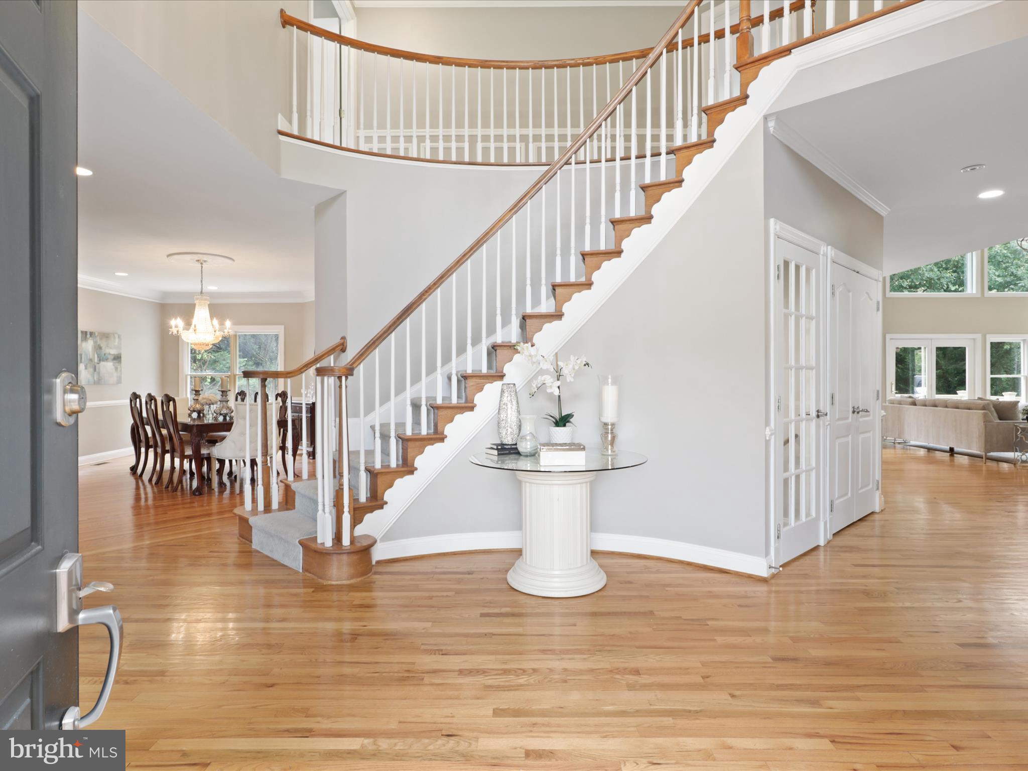 HUNTER MILL ESTATES - Residential