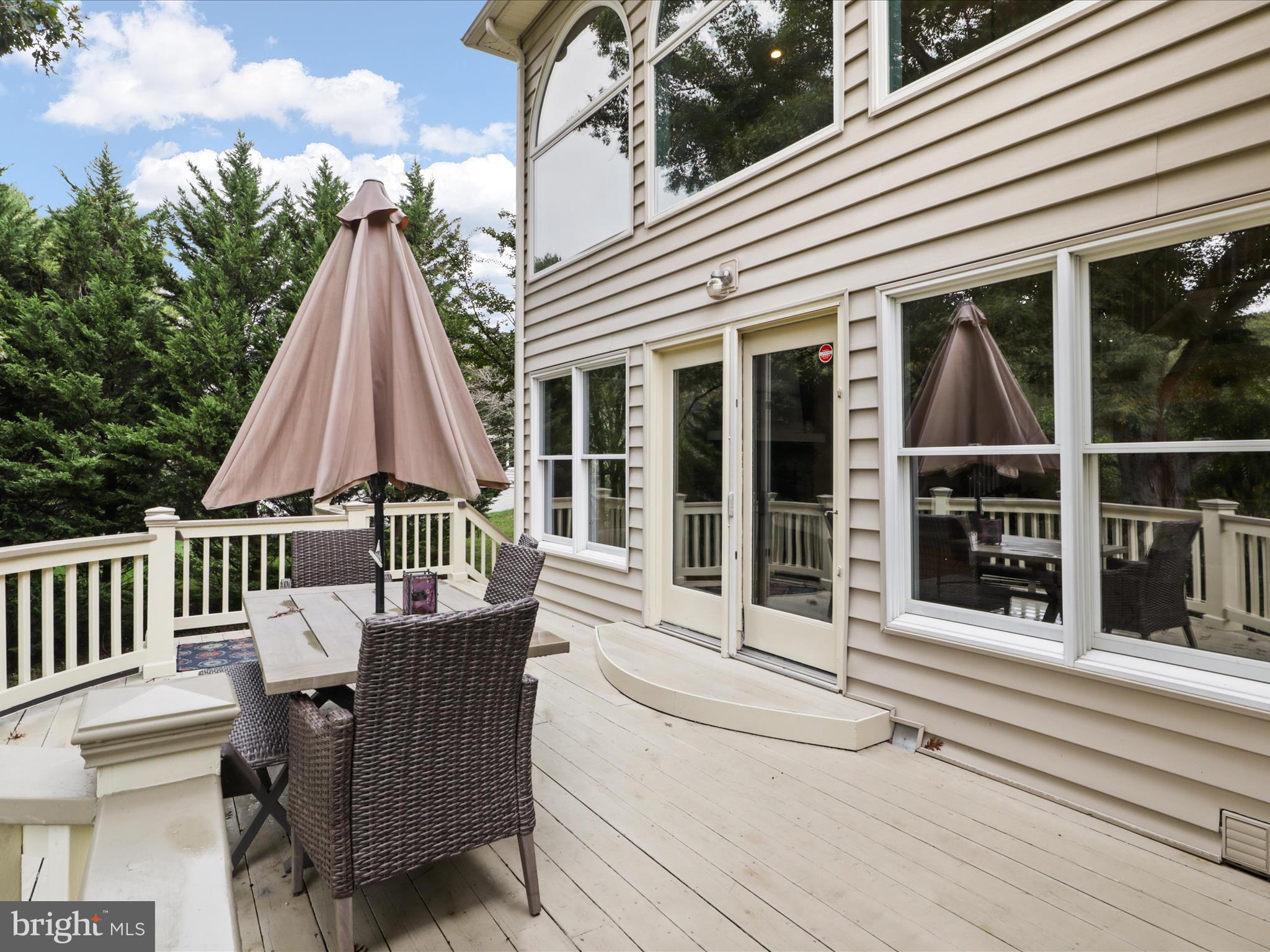 HUNTER MILL ESTATES - Residential